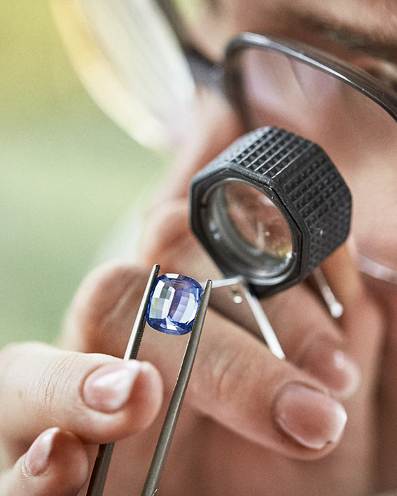 Visiting A Sri Lankan Sapphire Mine