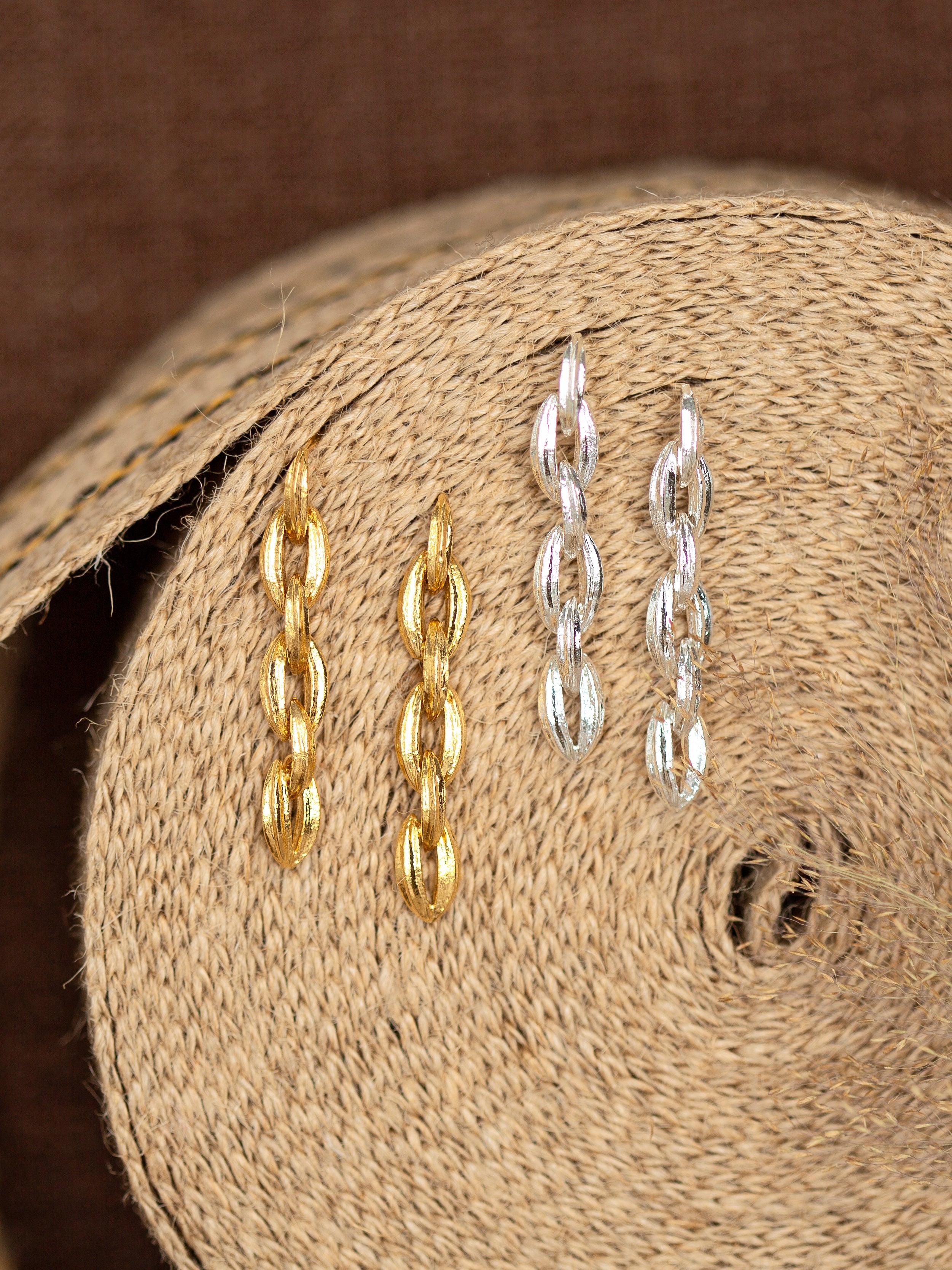 Linked Kissing Seed Drop Earrings - image 6