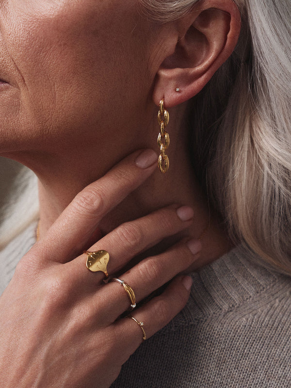 Linked Kissing Seed Drop Earrings