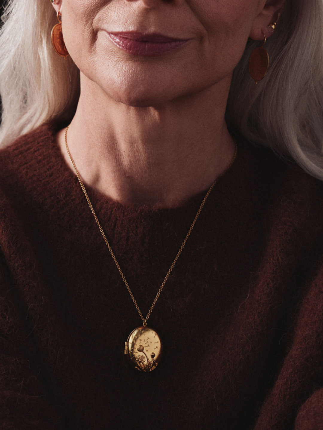 Large Oval 'Make a Wish' Dandelion Locket - image 3