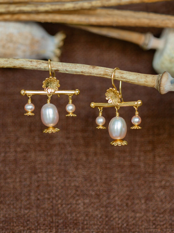 Poppy Head Chandelier Drop Earrings with Pink Pearls