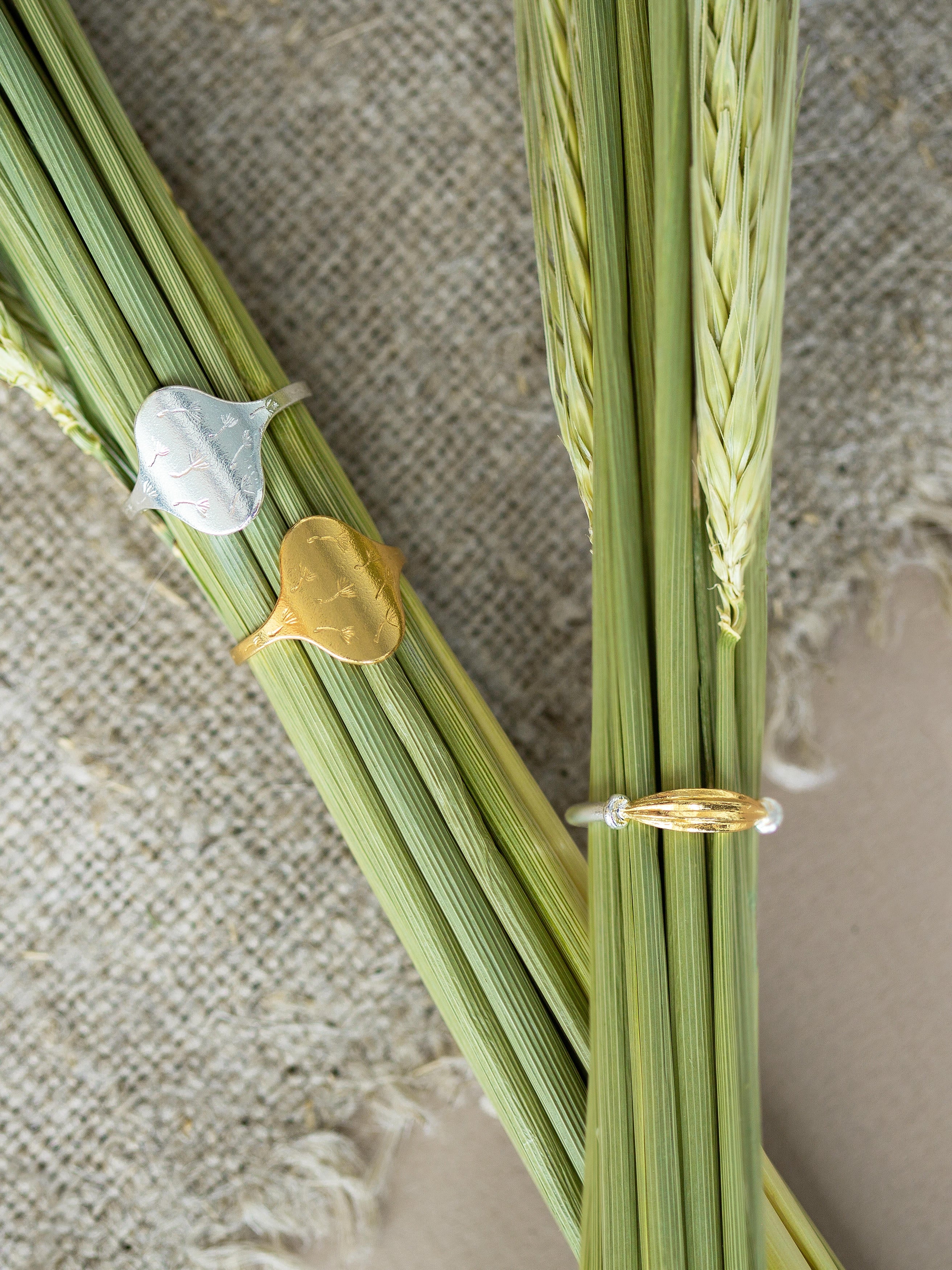 Kissing Seed Ring - image 6