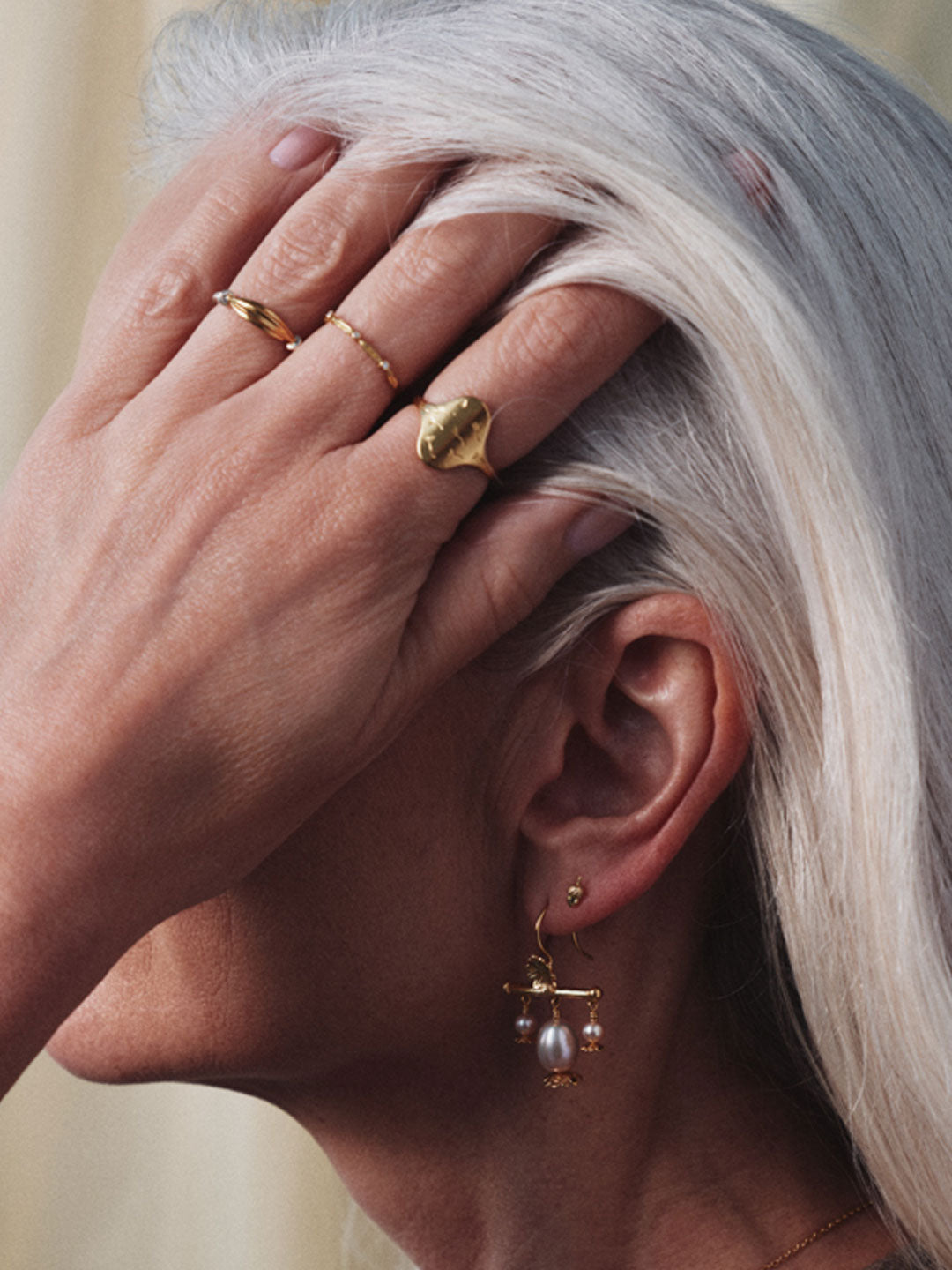 Oval 'Make a Wish' Ring with Engraved Dandelion Fluff - image 5