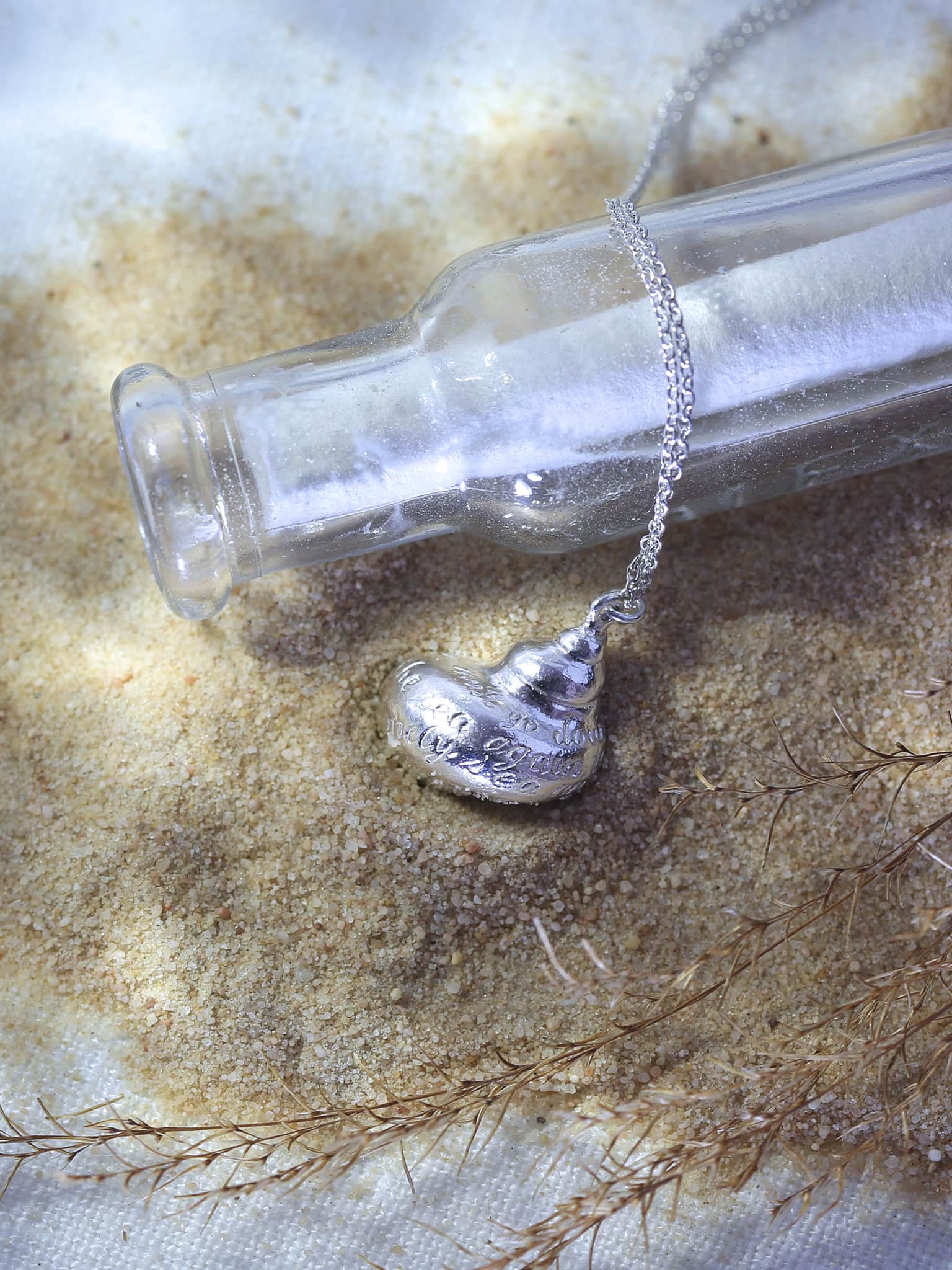 Engraved Shell Necklace - image 7