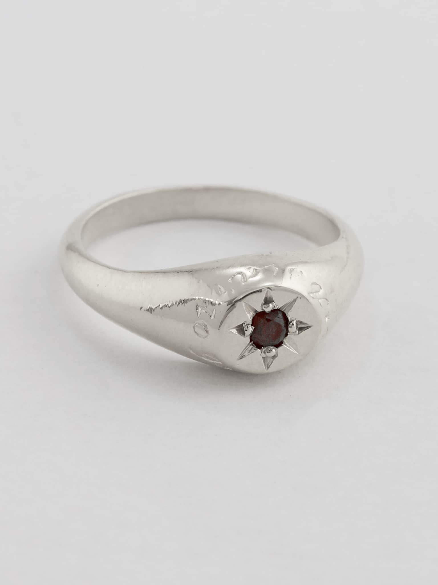 Garnet Signet Ring with "A Star to Guide Me" Engraving - image 5 | silver