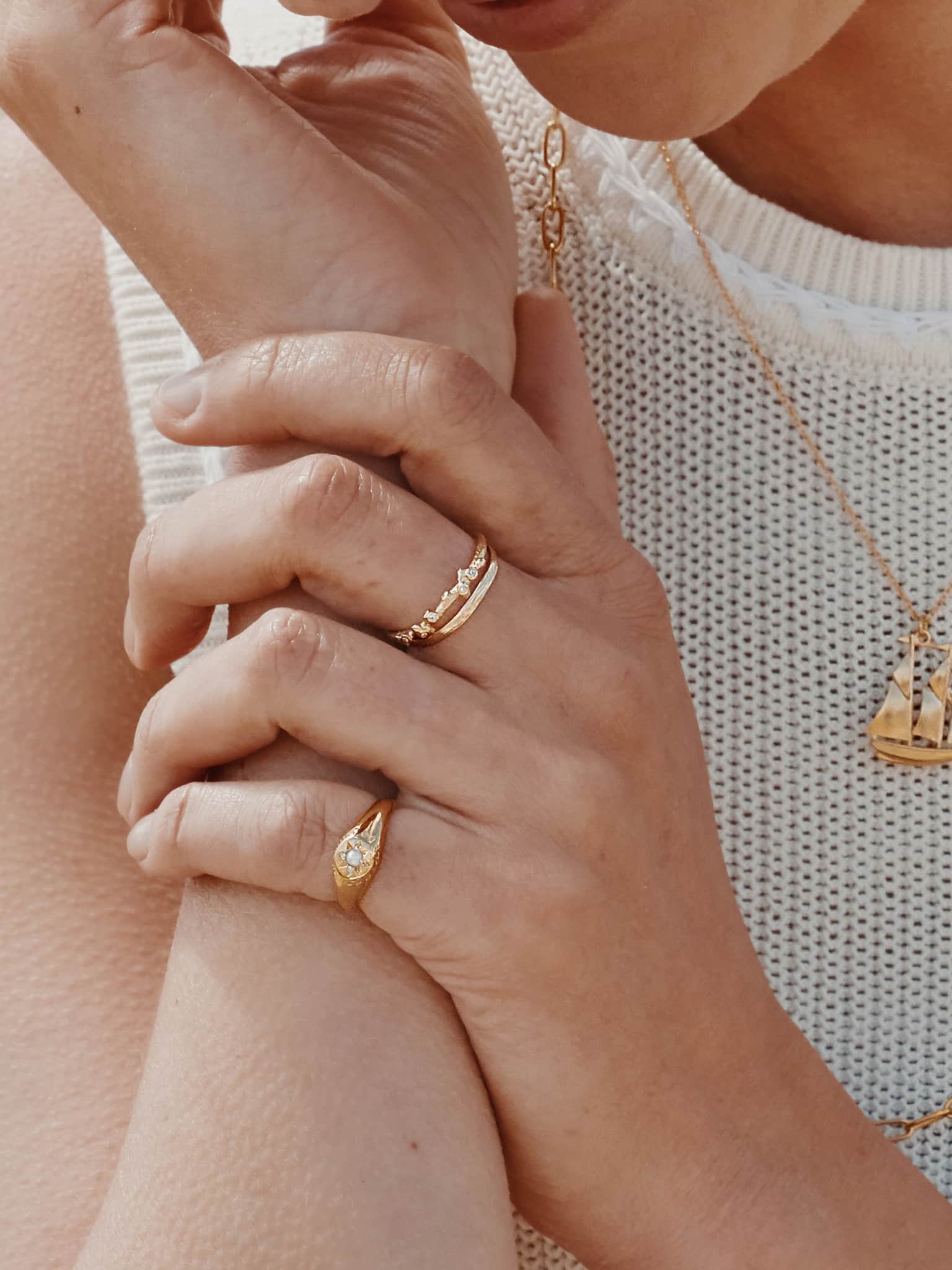 Pearl Signet Ring with "A Star to Guide Me" Engraving - image 2