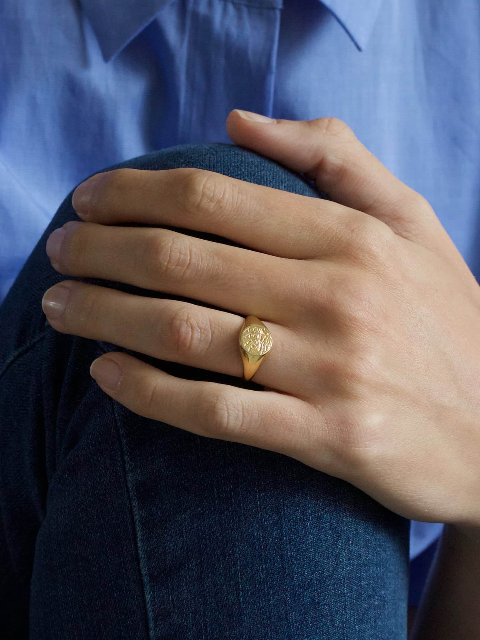 Ship at Sea Signet Ring - image 2