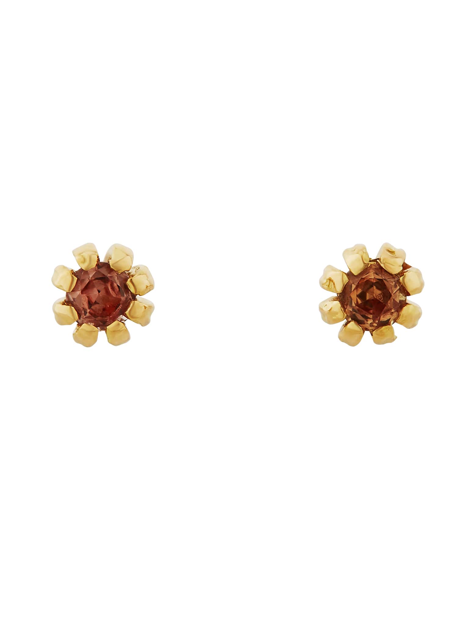 Peach Sapphire Seruni Stud Earrings - image 3 | 18ct yellow gold