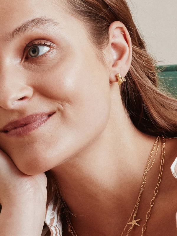 Large Honey Bee Studs