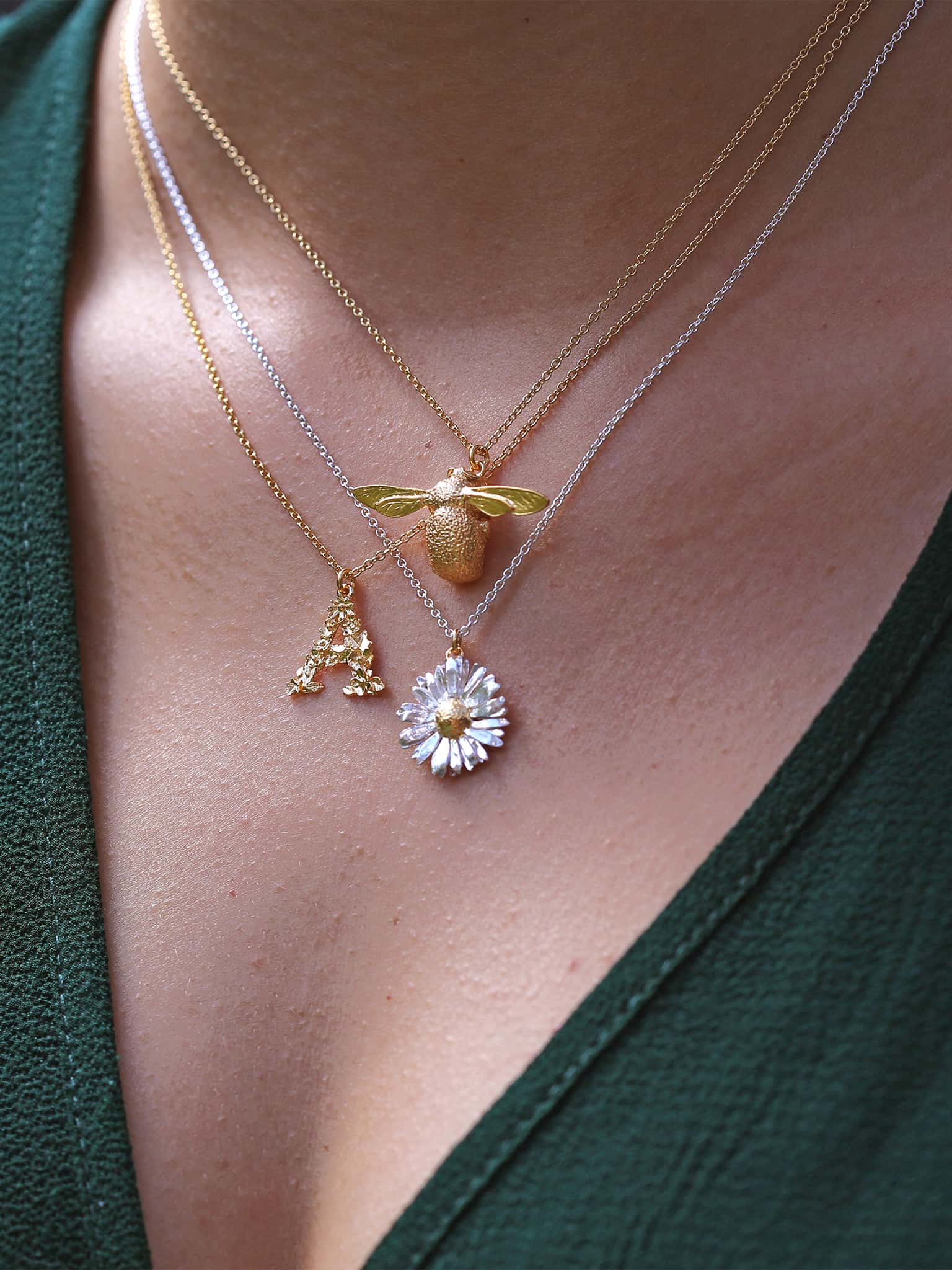Big Daisy Necklace - image 2