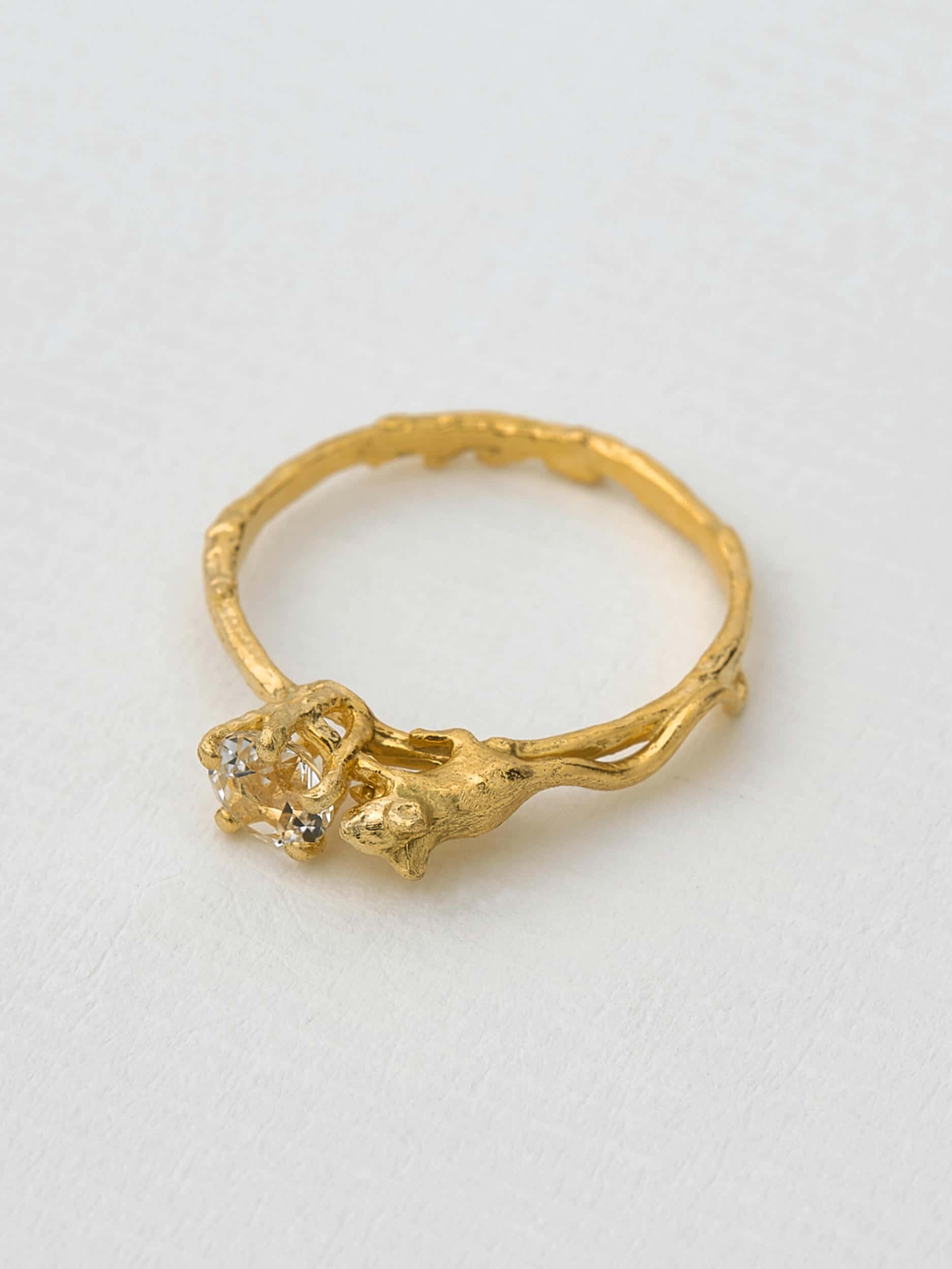 Mouse & Topaz Ring - image 3 | gold plate