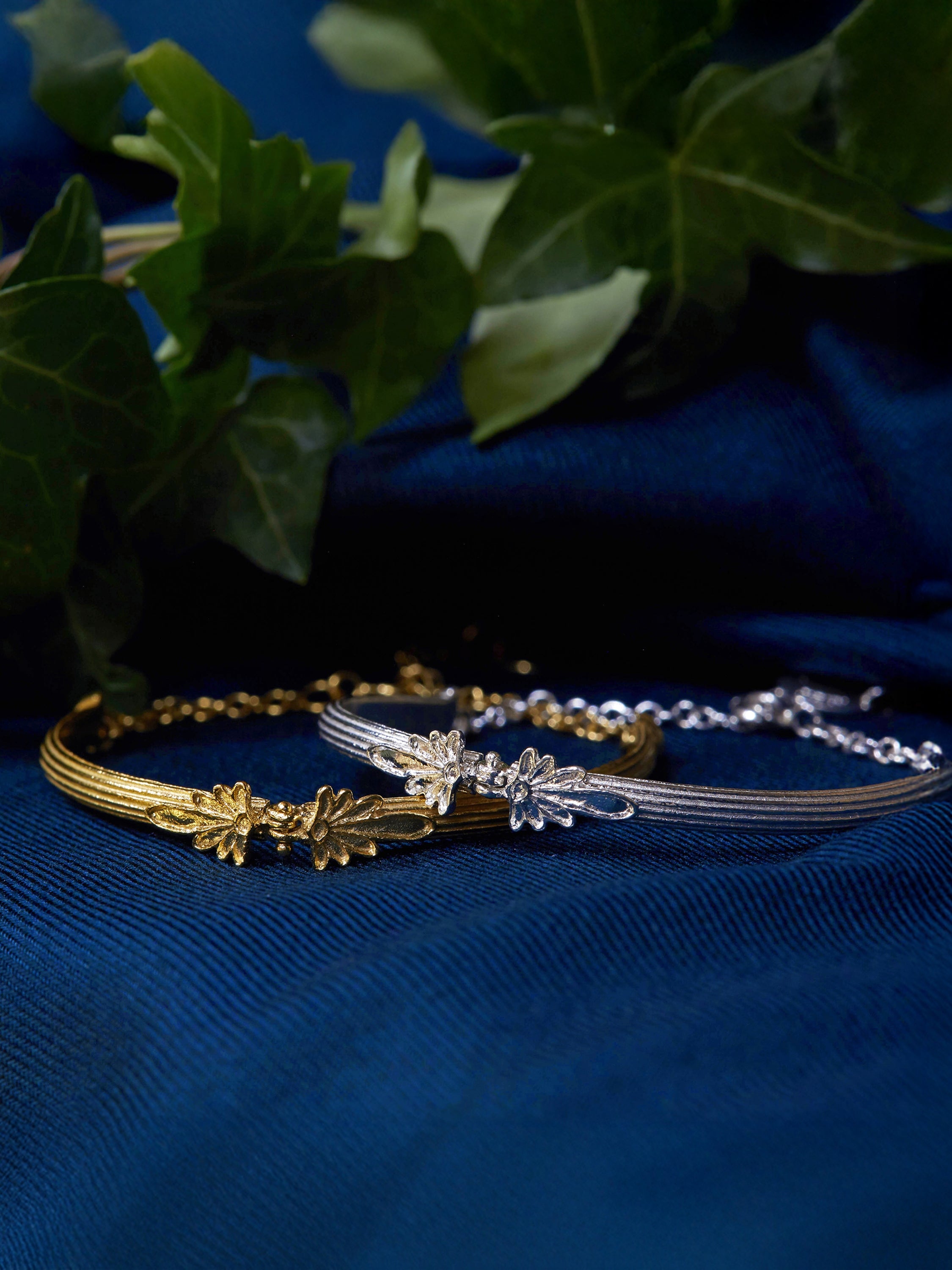 Hinged Column Bracelet with Ornate Detailing - image 3