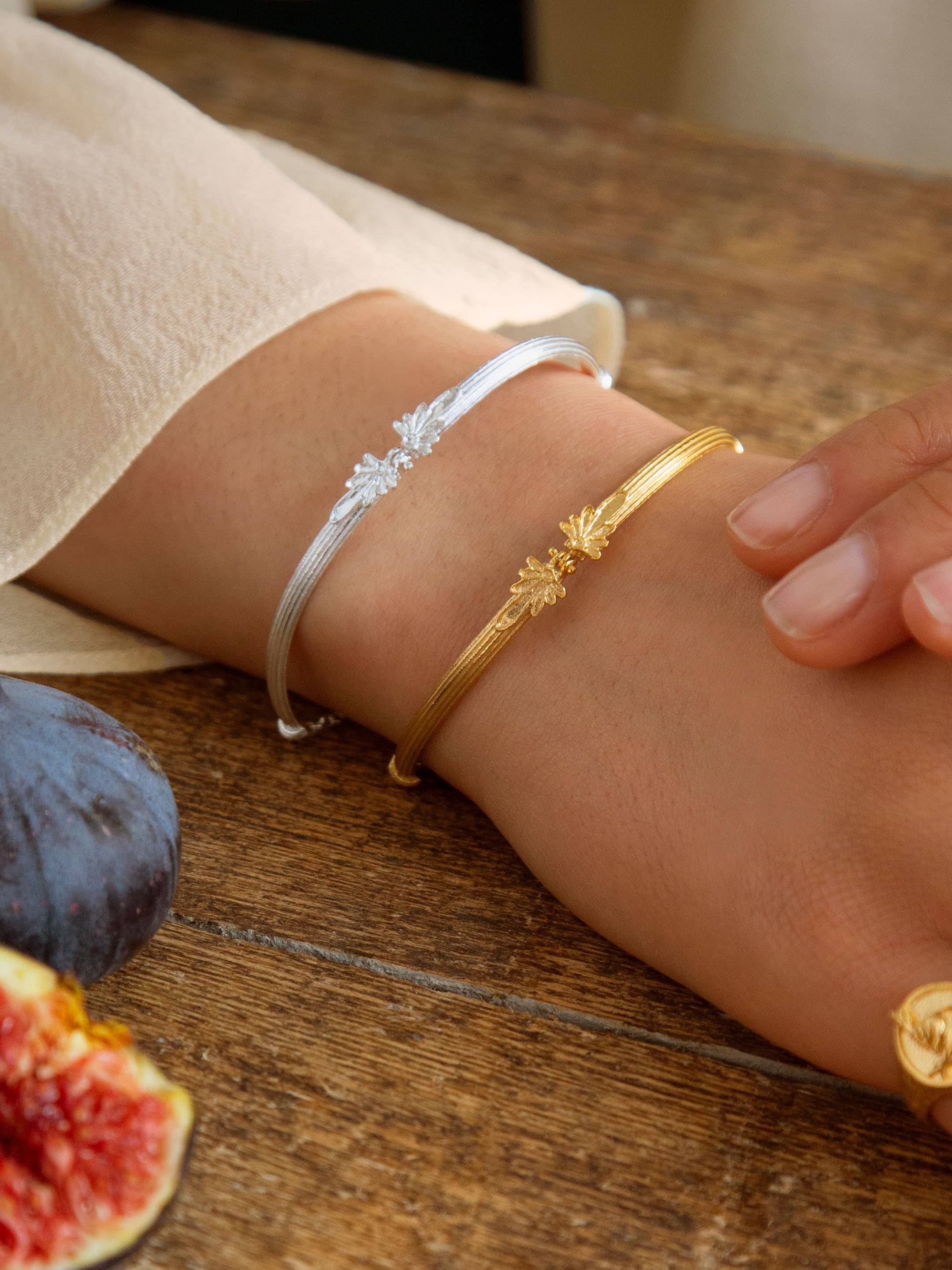 Hinged Column Bracelet with Ornate Detailing - image 2