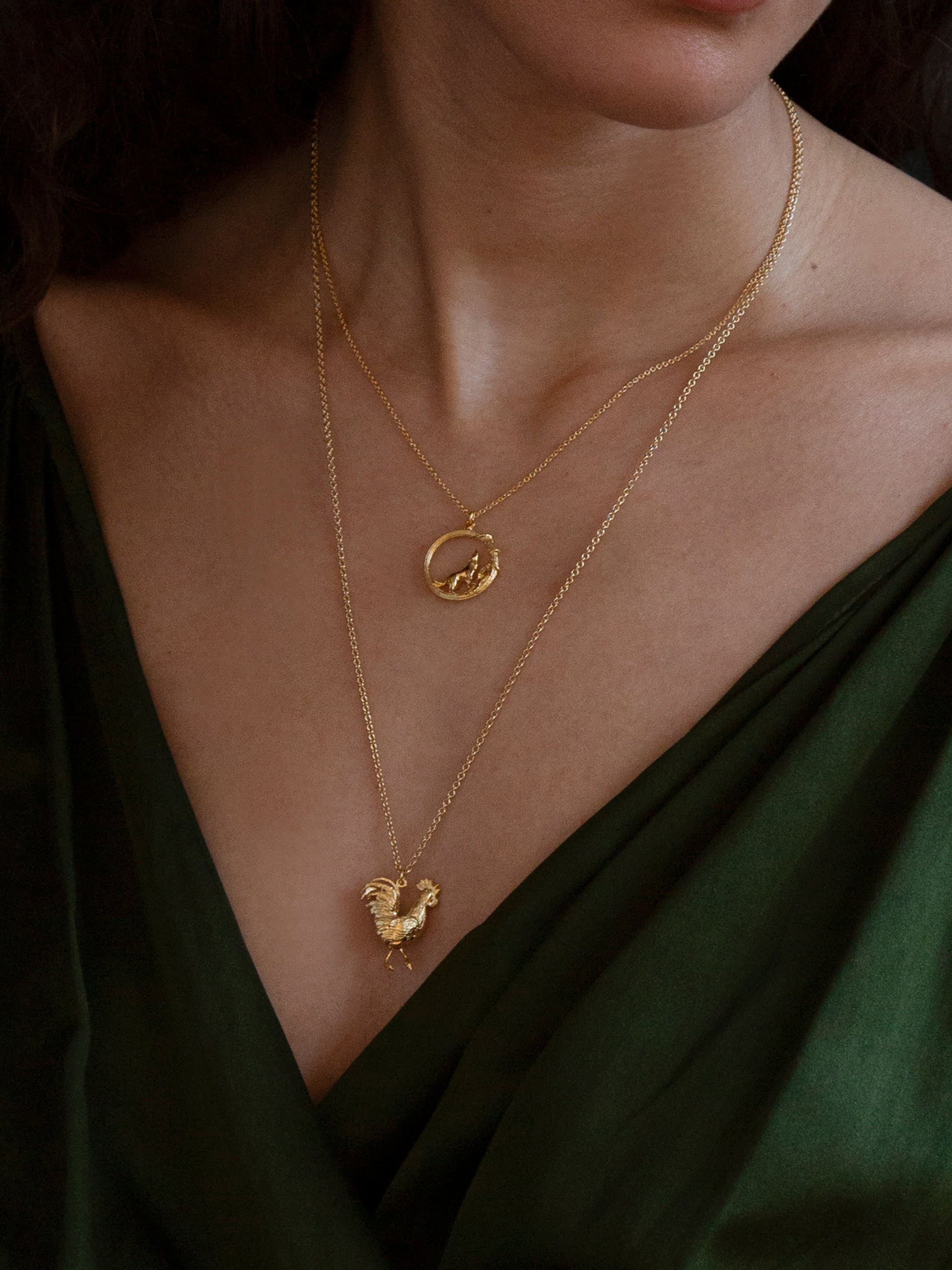 Column Loop Necklace with Howling Wolf - image 2