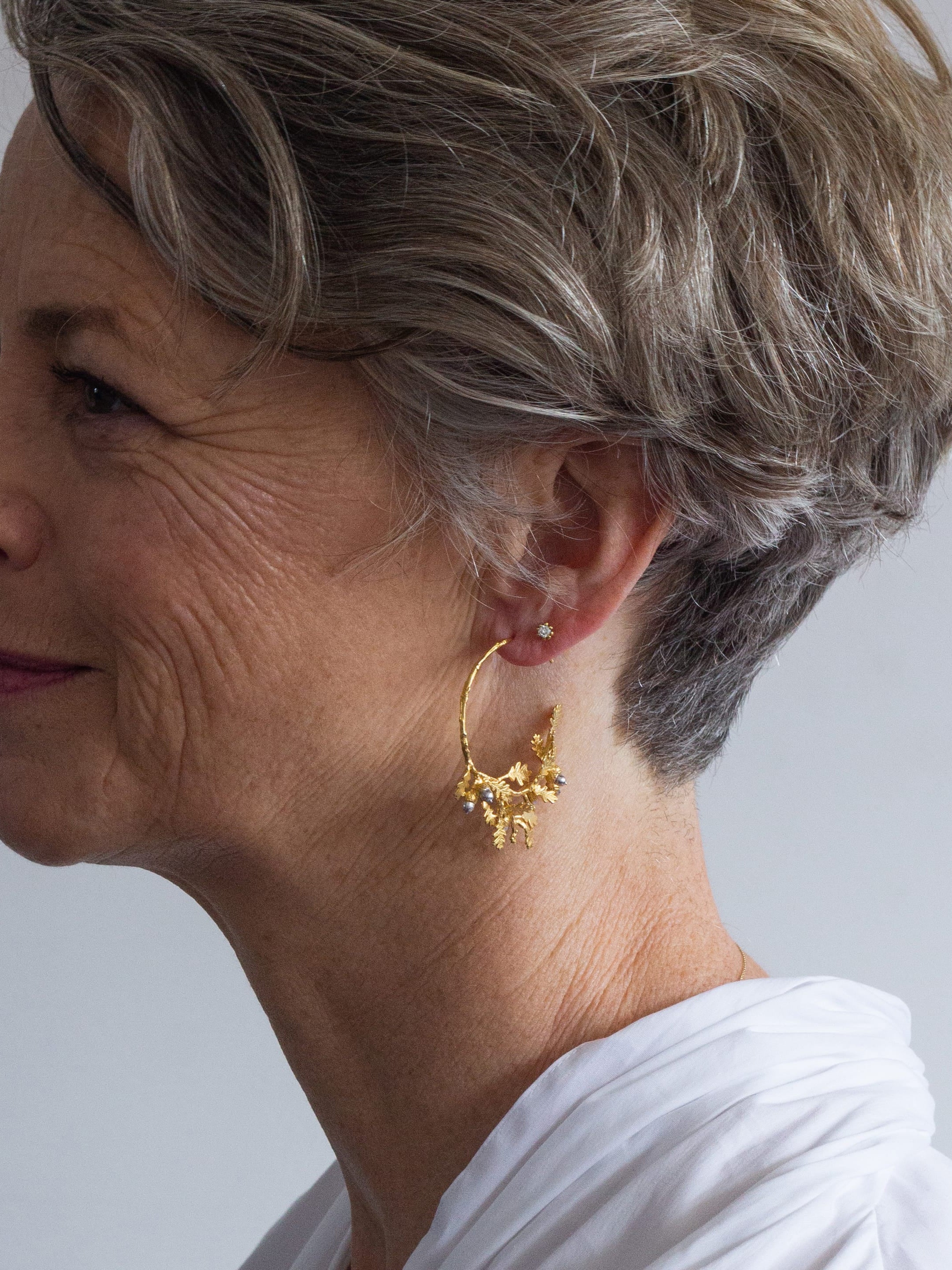 Oak Leaf & Acorn Hoop Earrings - image 3