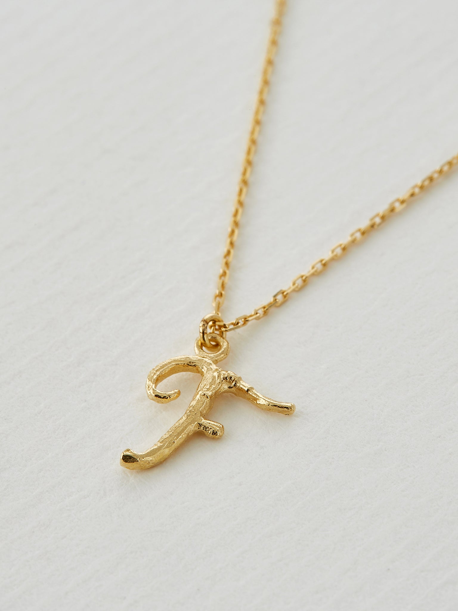 Enchanted Twig Alphabet - Letter F - image 2 | 18ct yellow gold