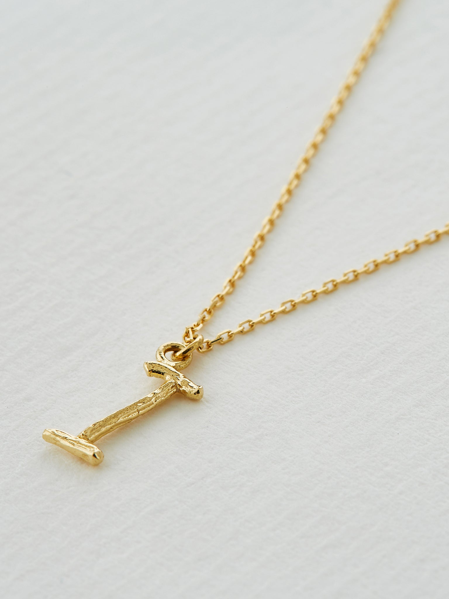 Enchanted Twig Alphabet - Letter I - image 2 | 18ct yellow gold