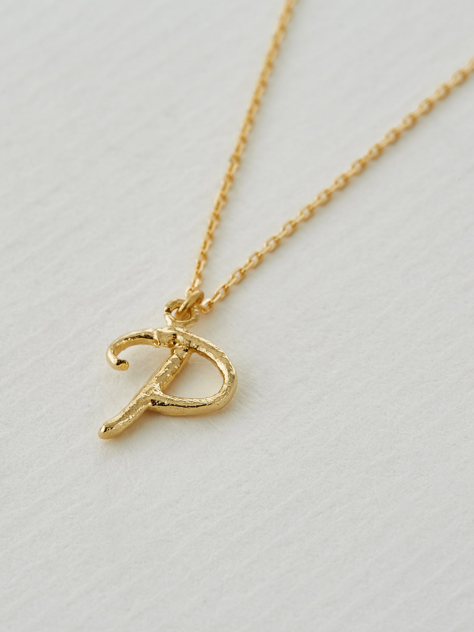 Enchanted Twig Alphabet - Letter P - image 2 | 18ct yellow gold