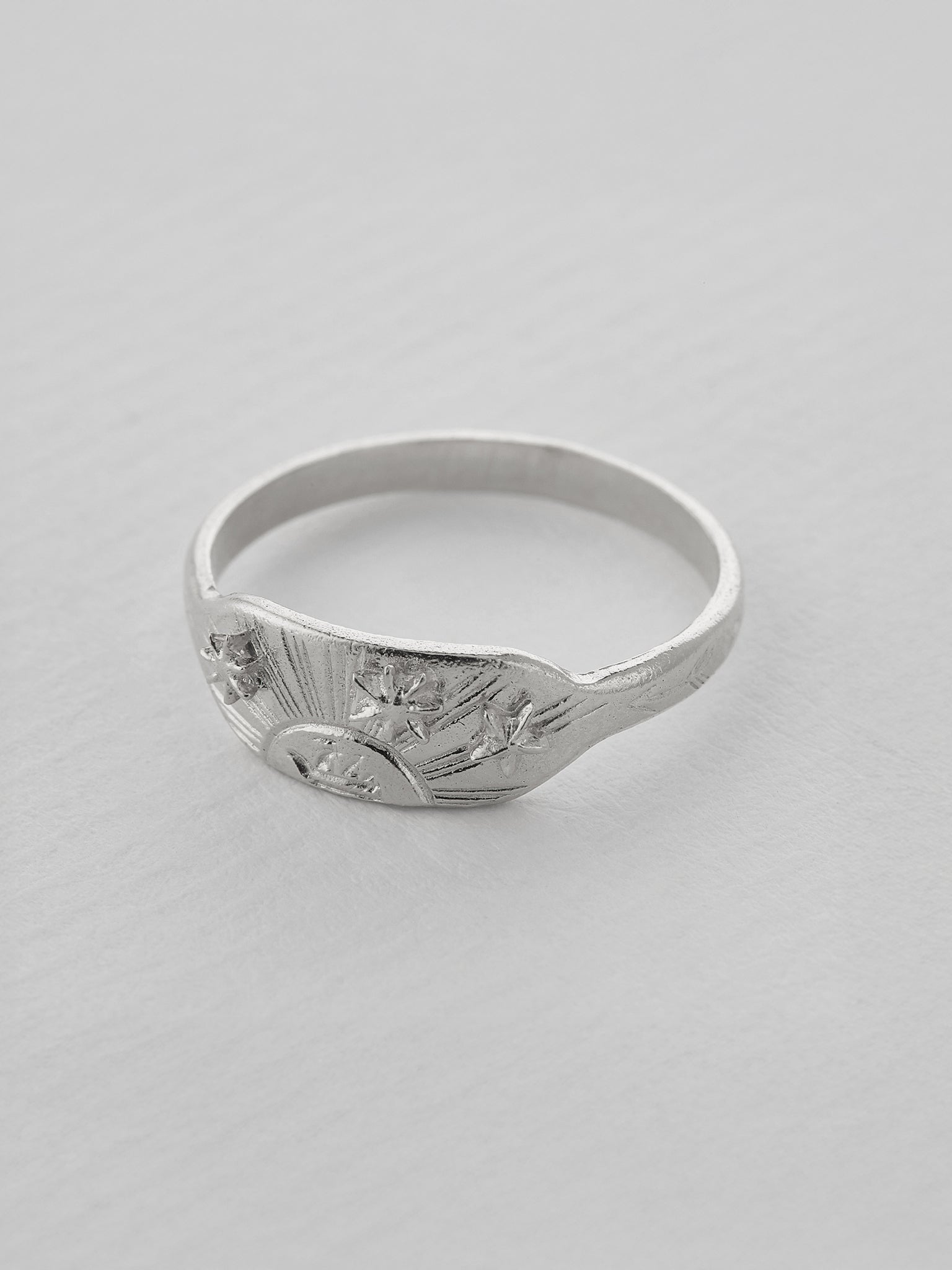 Sail into the Sunset Engraved Ring - image 8 | silver