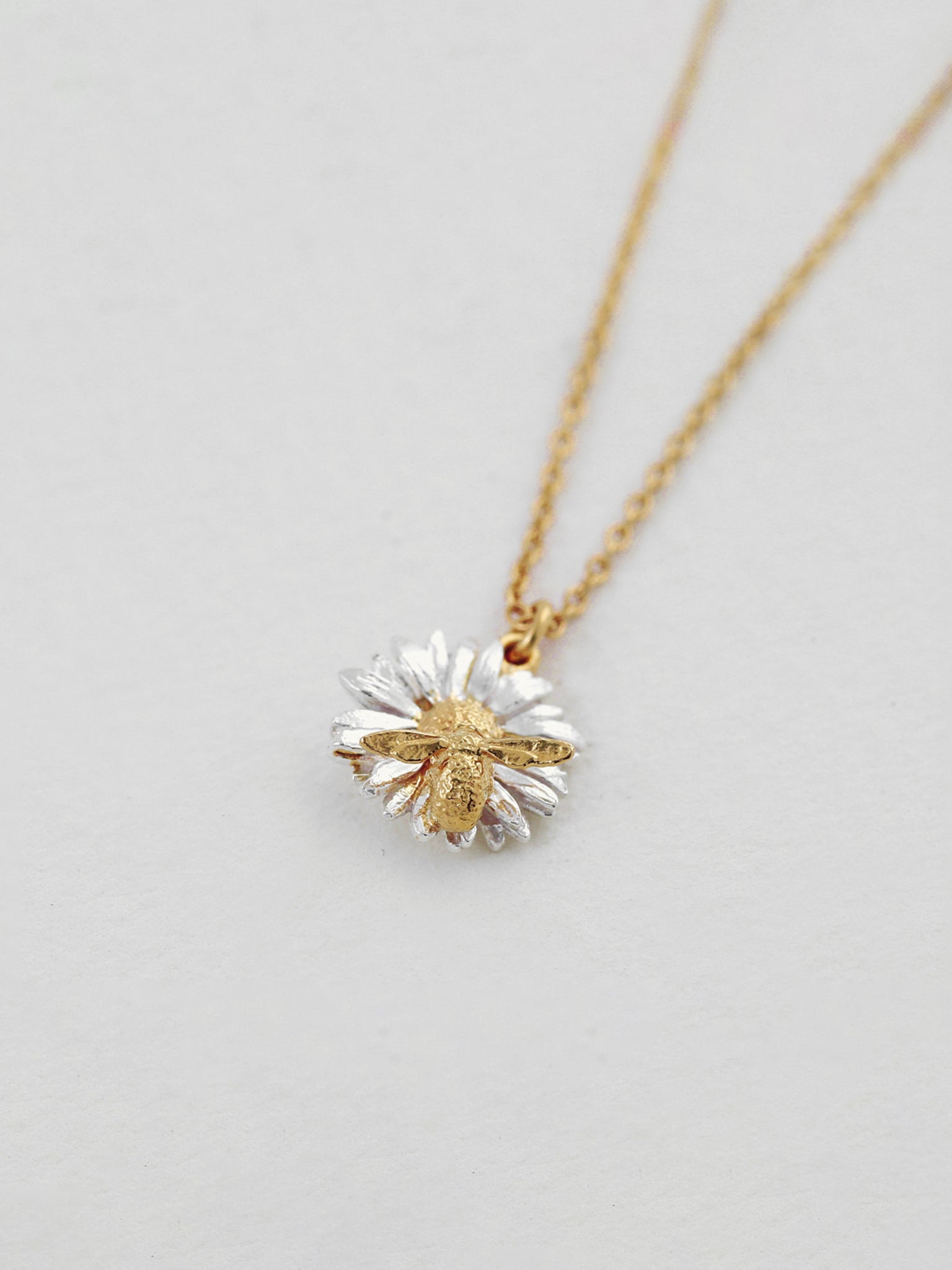 Daisy Necklace with Teeny Weeny Bee - image 4 | silver & gold plate