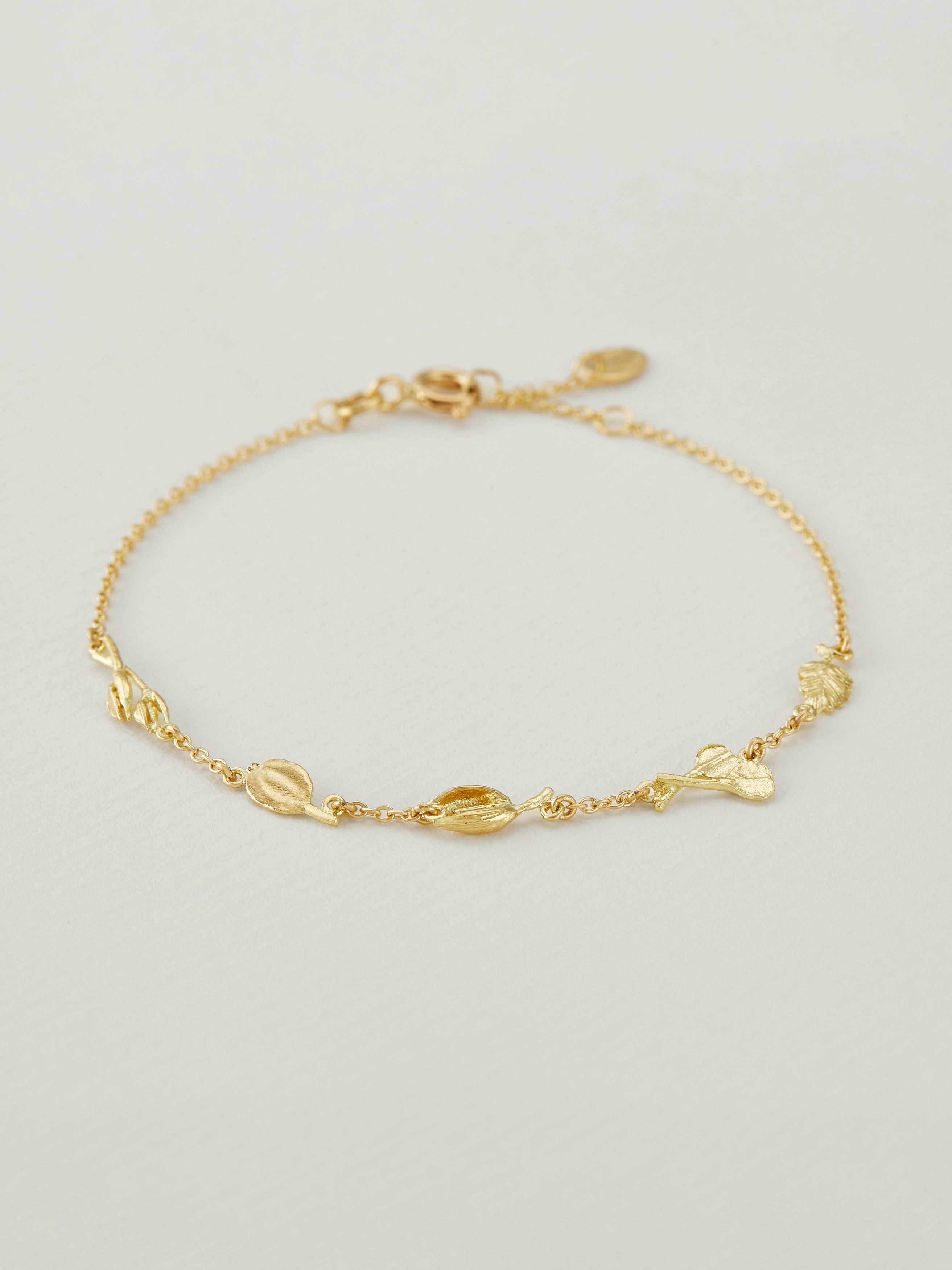 Autumn Stroll Bracelet with Five Inline Seeds - image 3 | 18ct yellow gold