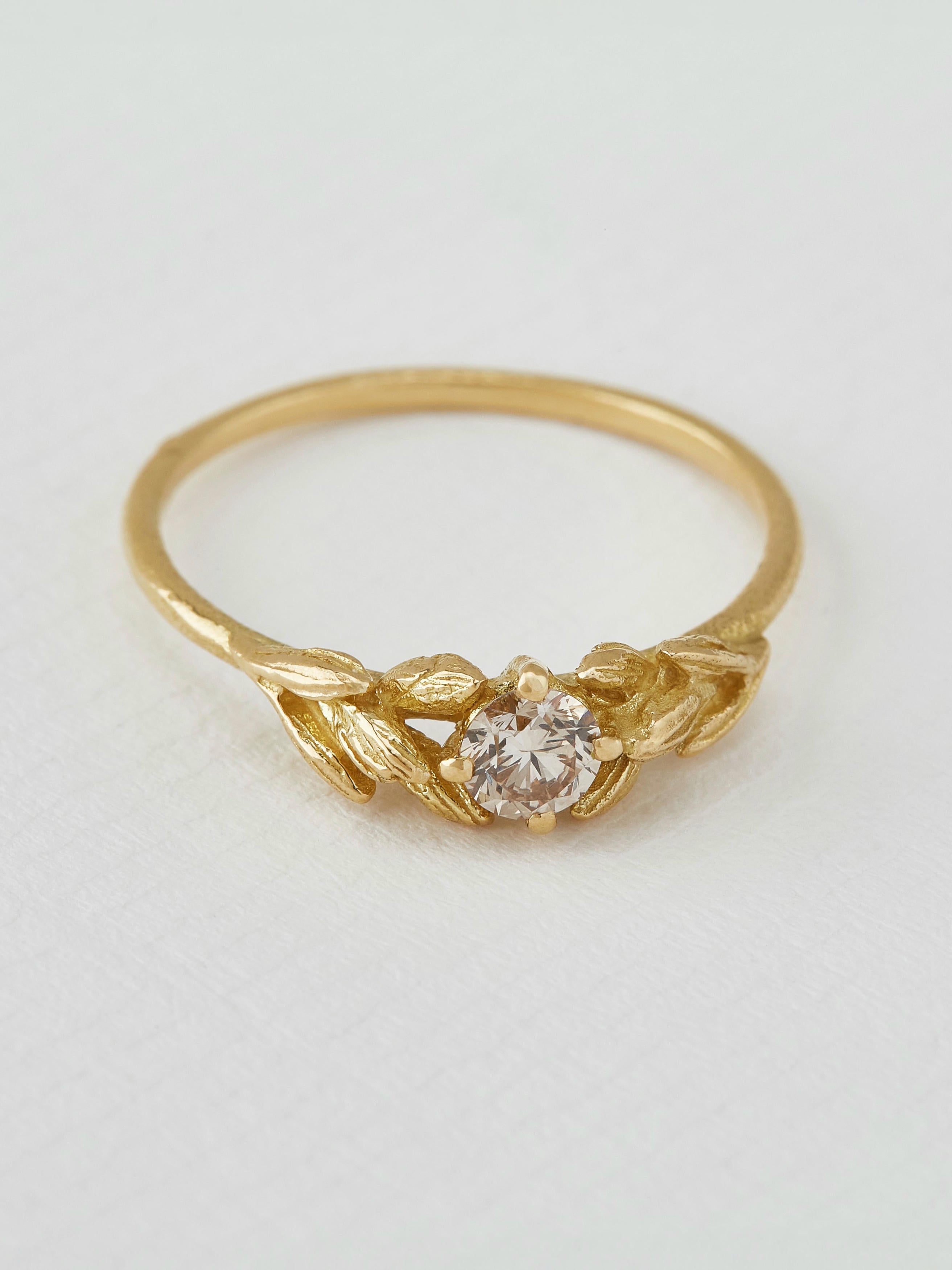 Champagne Diamond Wild Grass Union Ring - image 3 | 18ct yellow gold