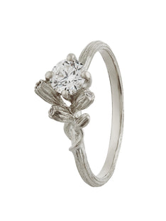 Asymmetric Diamond Kissing Seed Ring