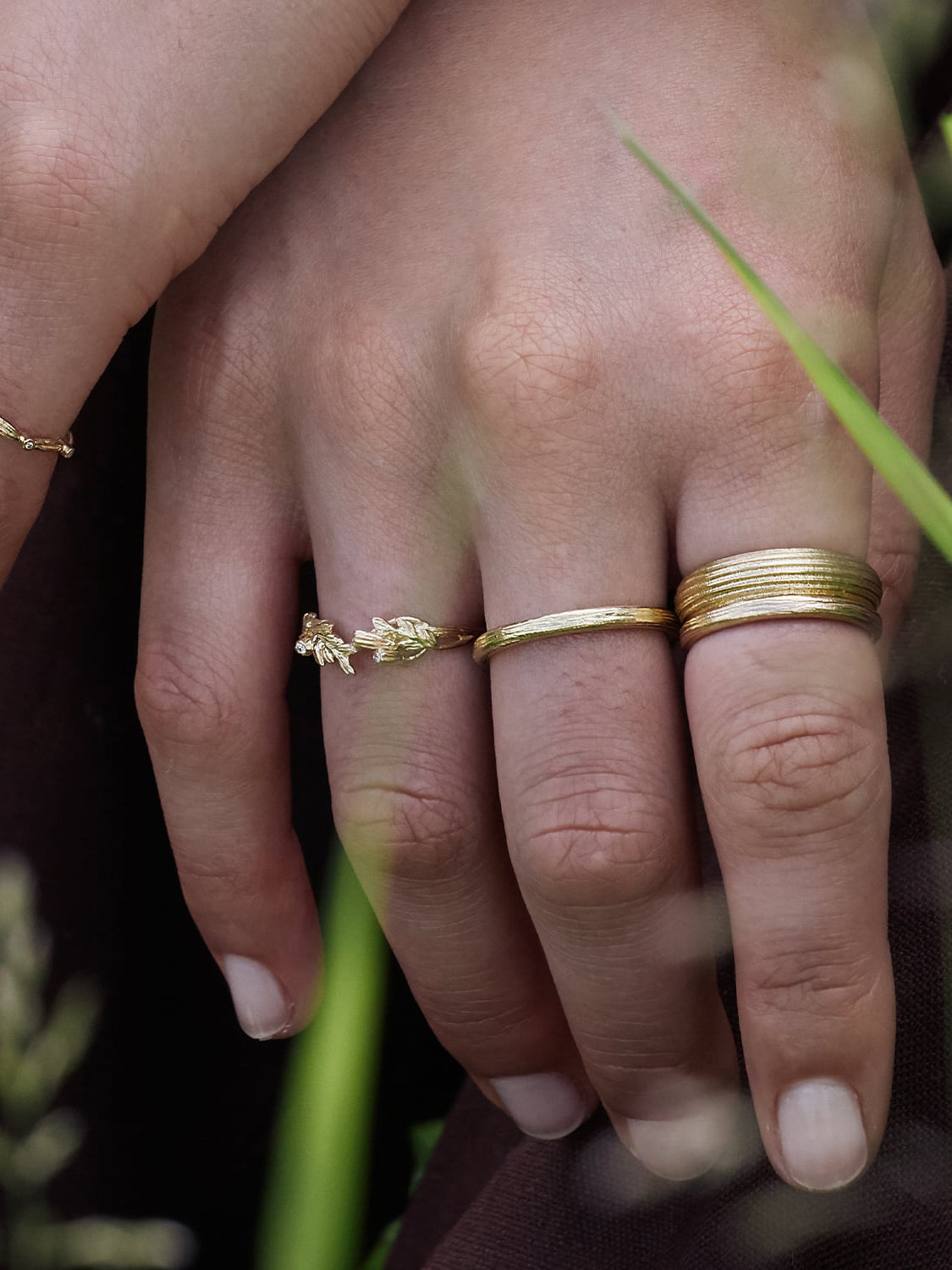 Scattered Seed Ring with Three Diamonds - image 2