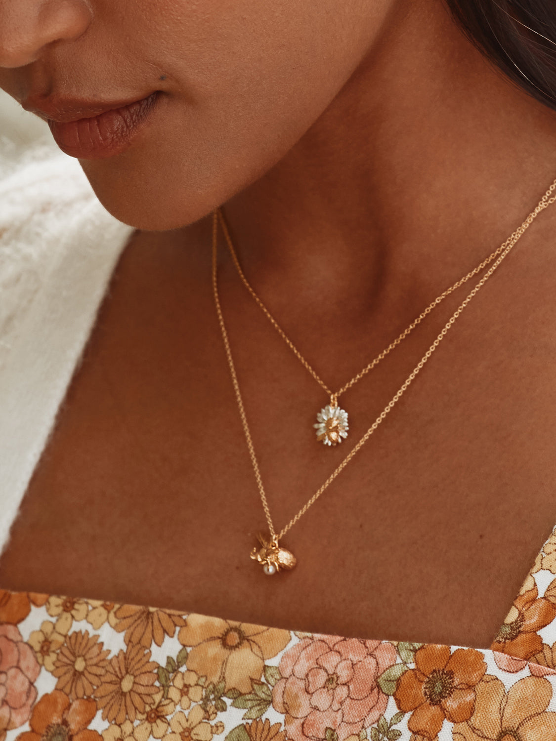 Flying Bee with Pearl Necklace - image 2