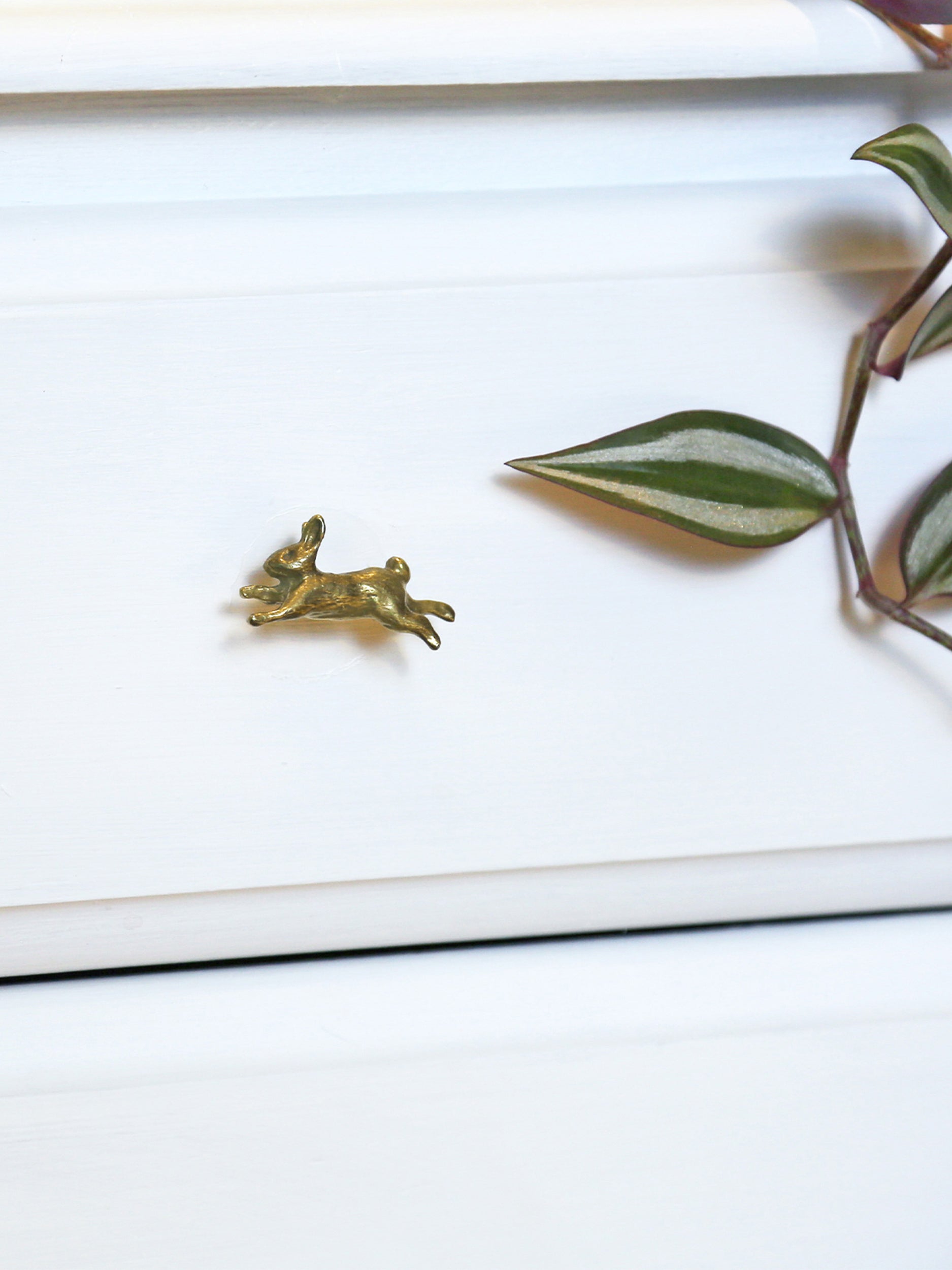 Leaping Rabbit Drawer Handle - image 2