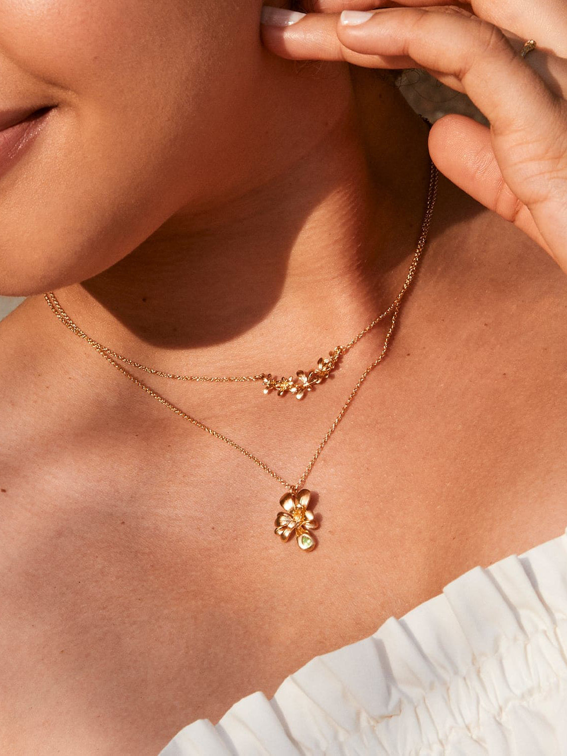Sprouting Rosette In-Line Necklace - image 2