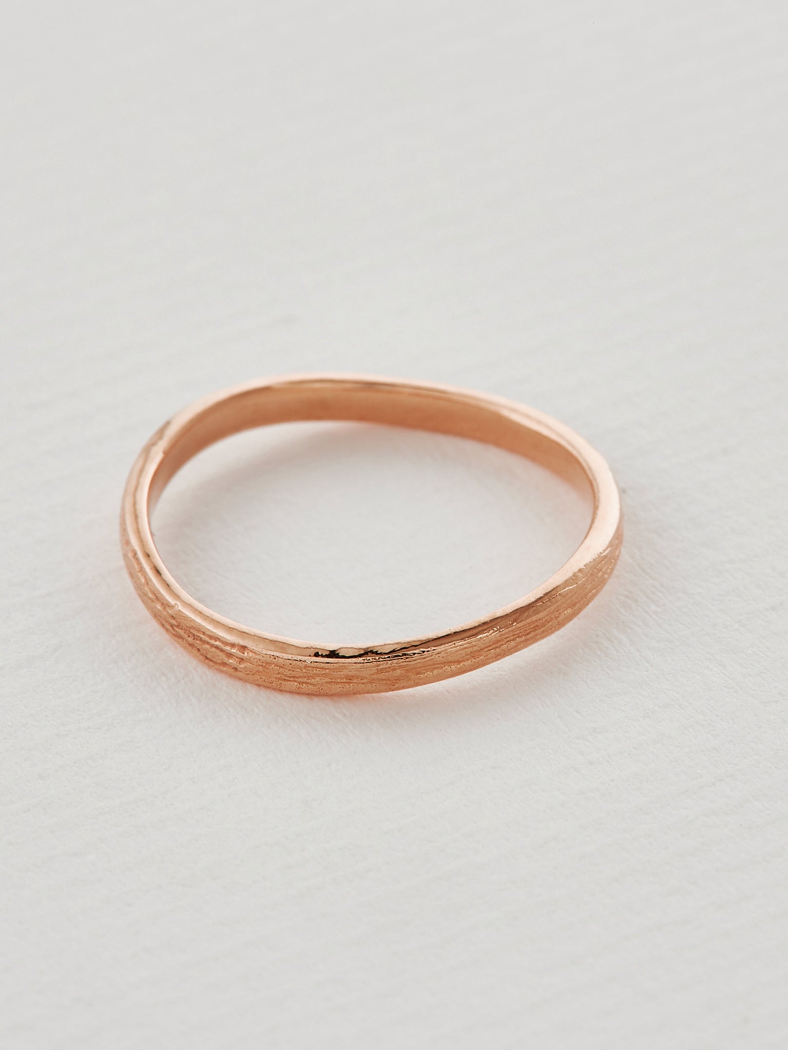 2.2 mm Heritage Band - image 7 | 18ct rose gold