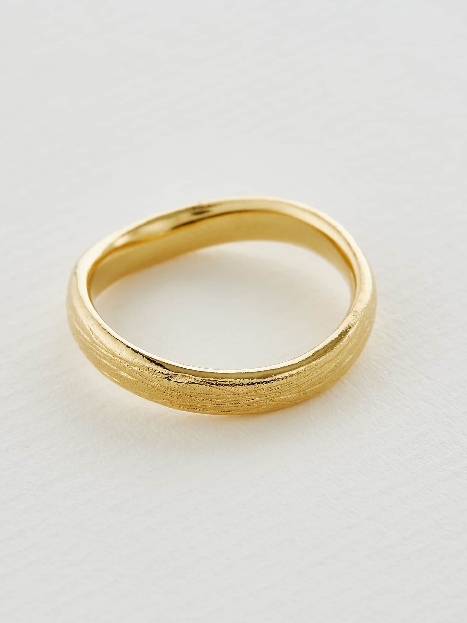 3.75 mm Heritage Band - image 3 | 18ct yellow gold