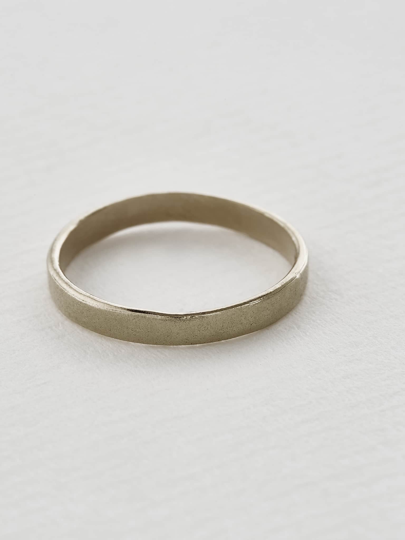 2.6 mm Hammered Band - image 5 | 18ct white gold