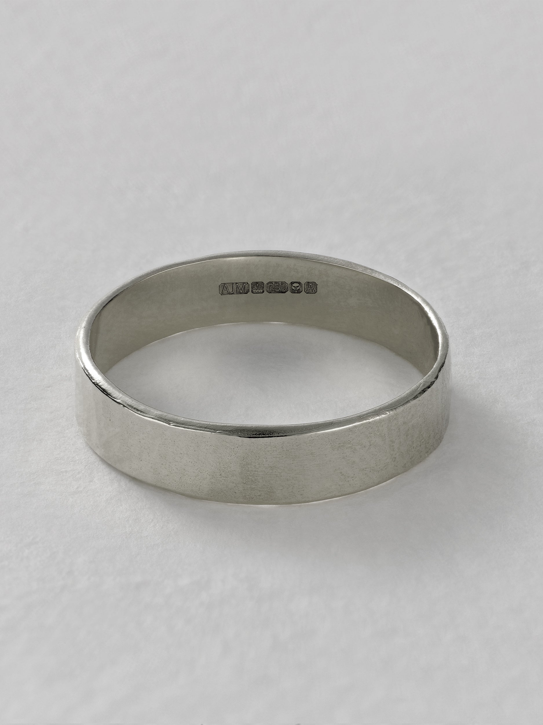 5 mm Hammered Band - image 9 | platinum