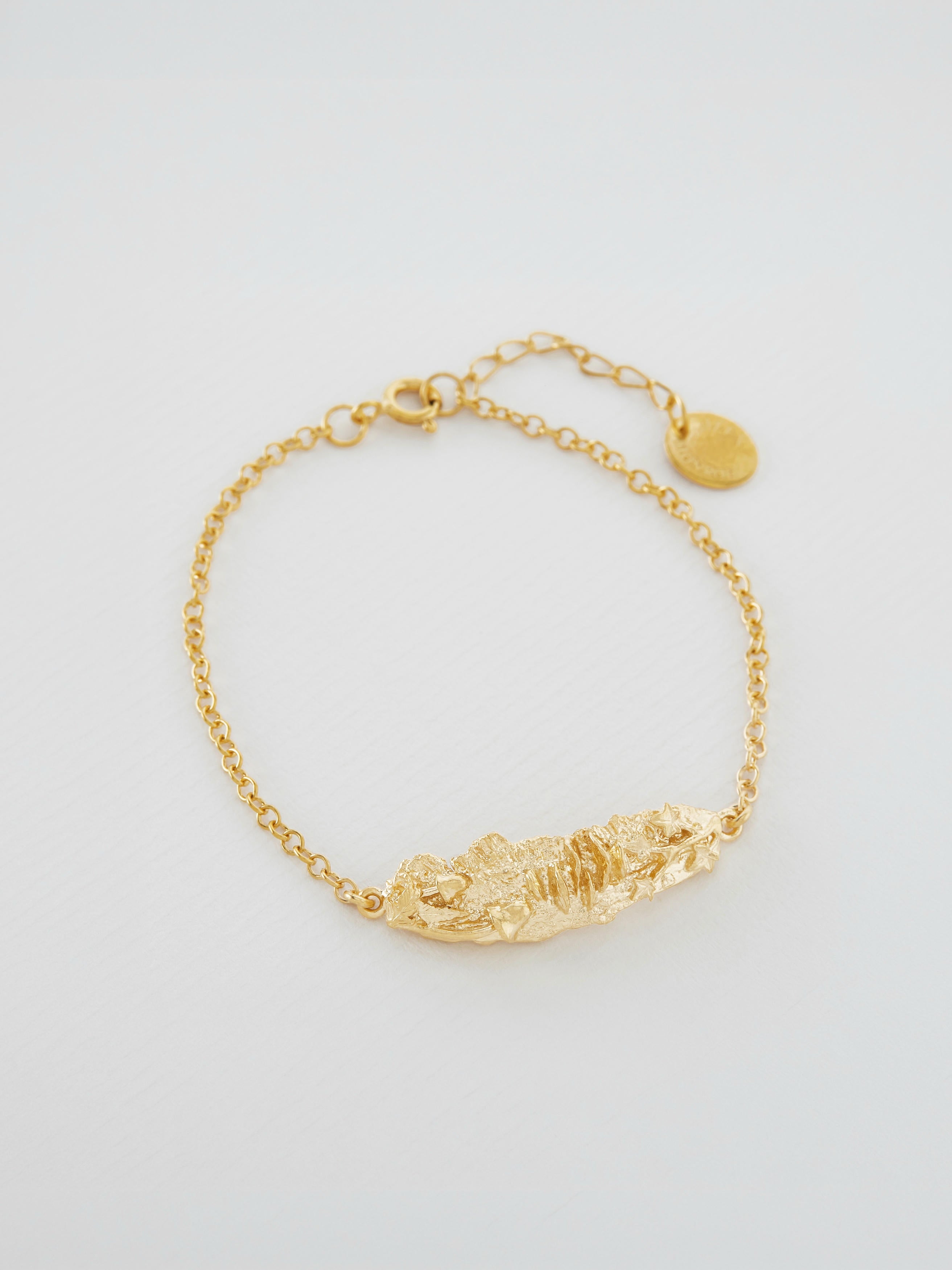 Woodland Bark Inline ID Bracelet - image 4 | gold plate