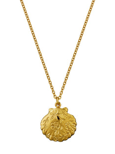 Floral Engraved Scallop Shell Necklace