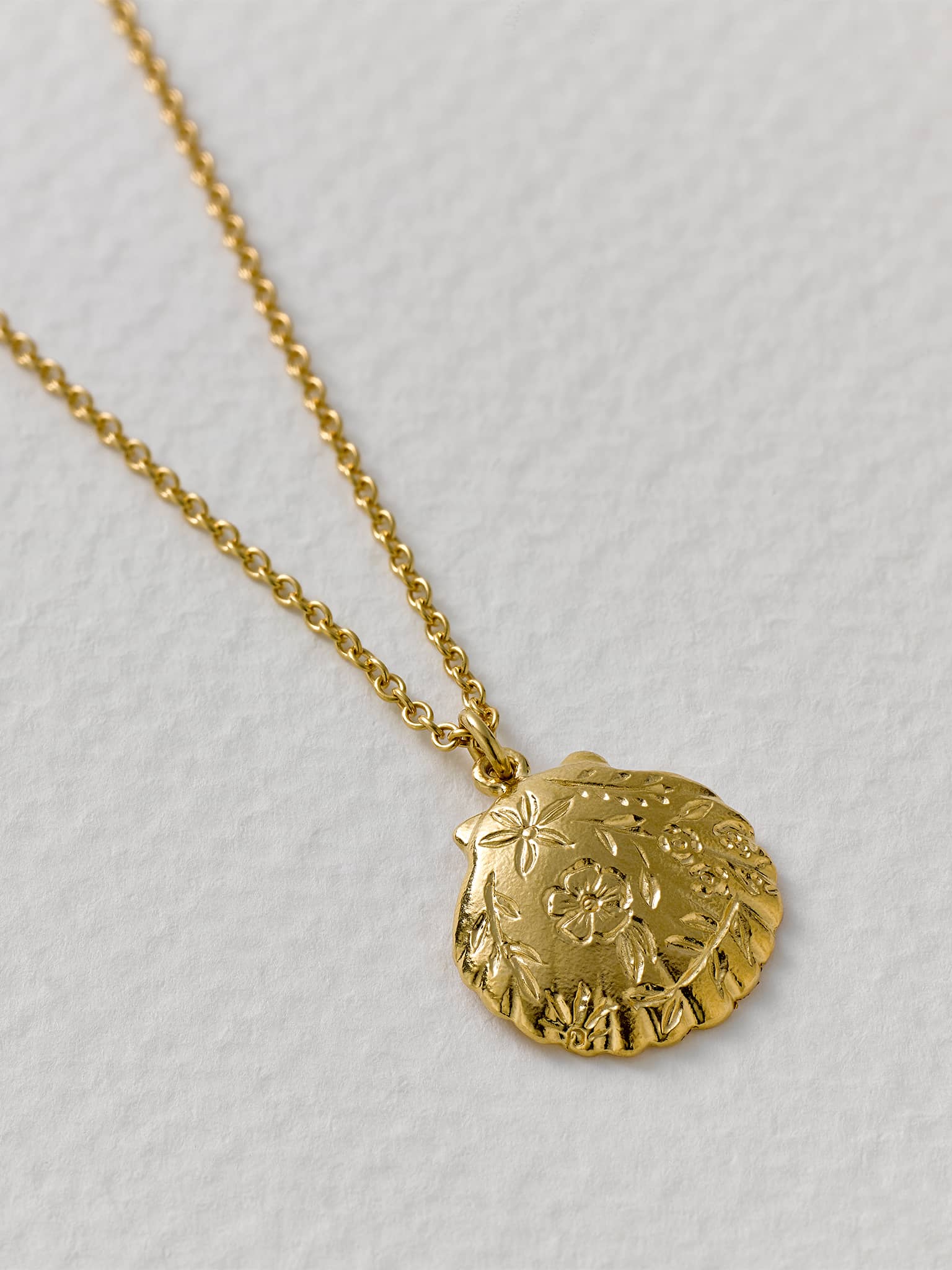 Floral Engraved Scallop Shell Necklace - image 3 | gold plate