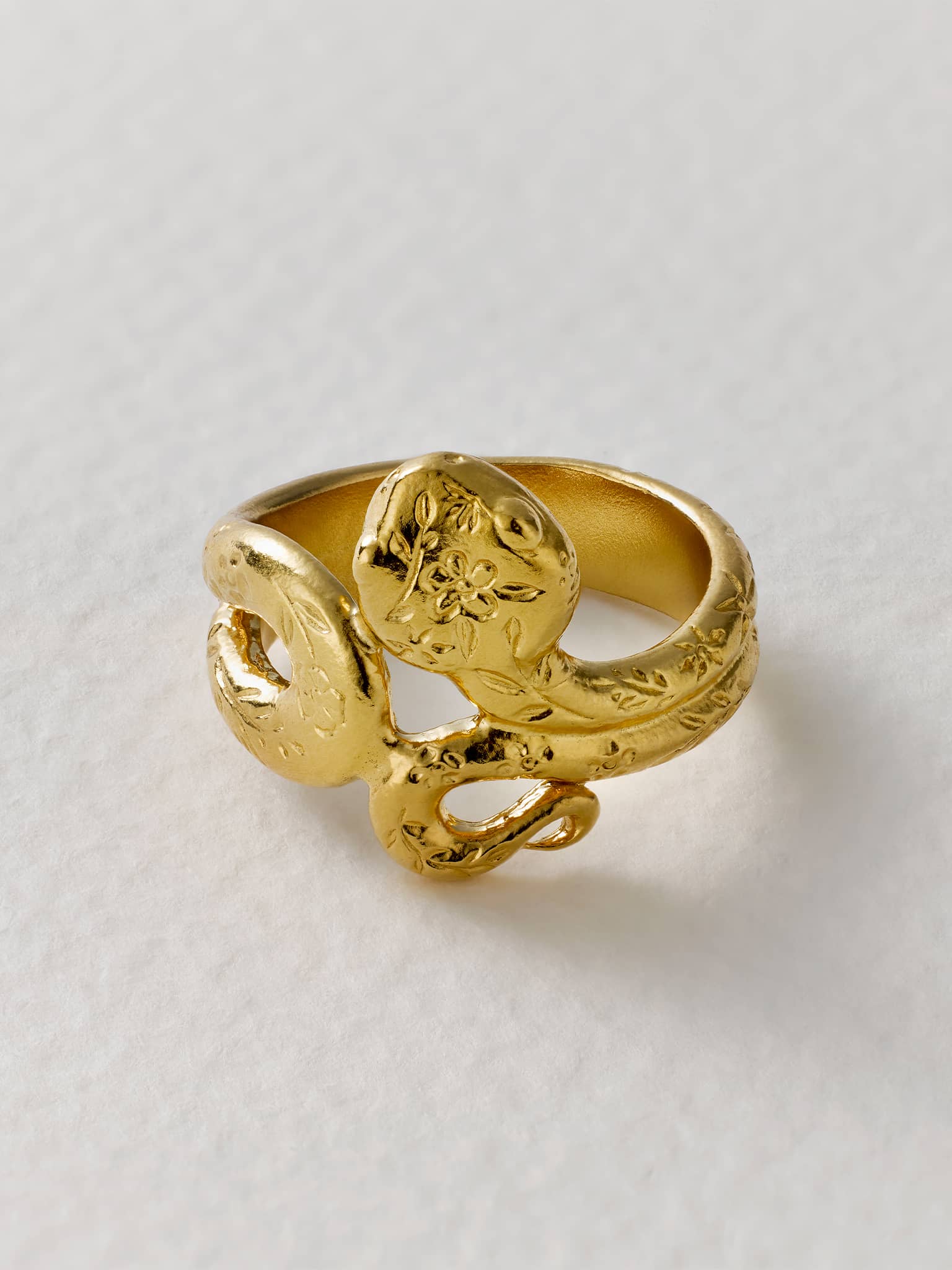 Floral Engraved Snake Ring - image 4 | gold plate
