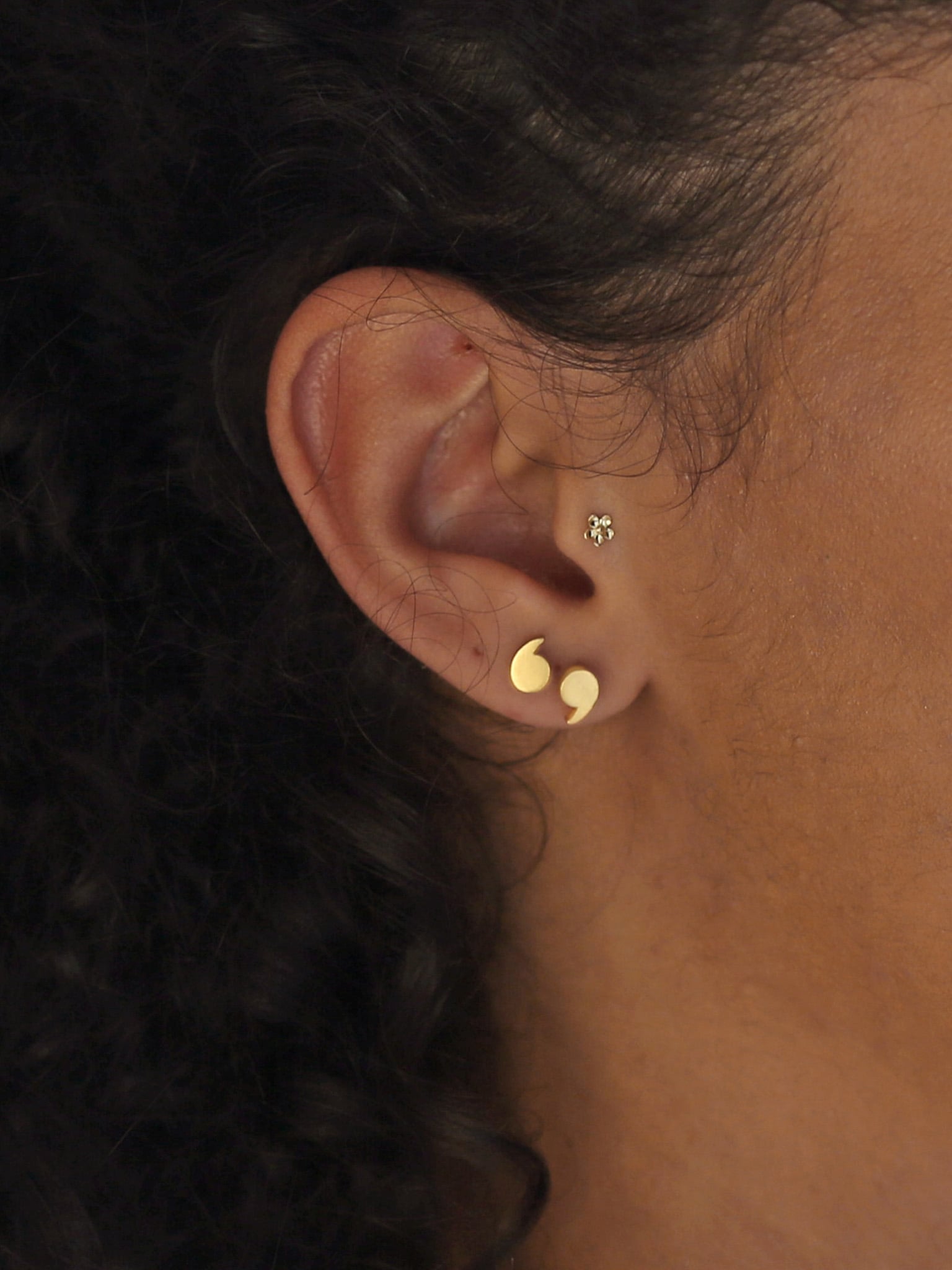 Just My Type Quotation Mark Stud Earrings - image 2