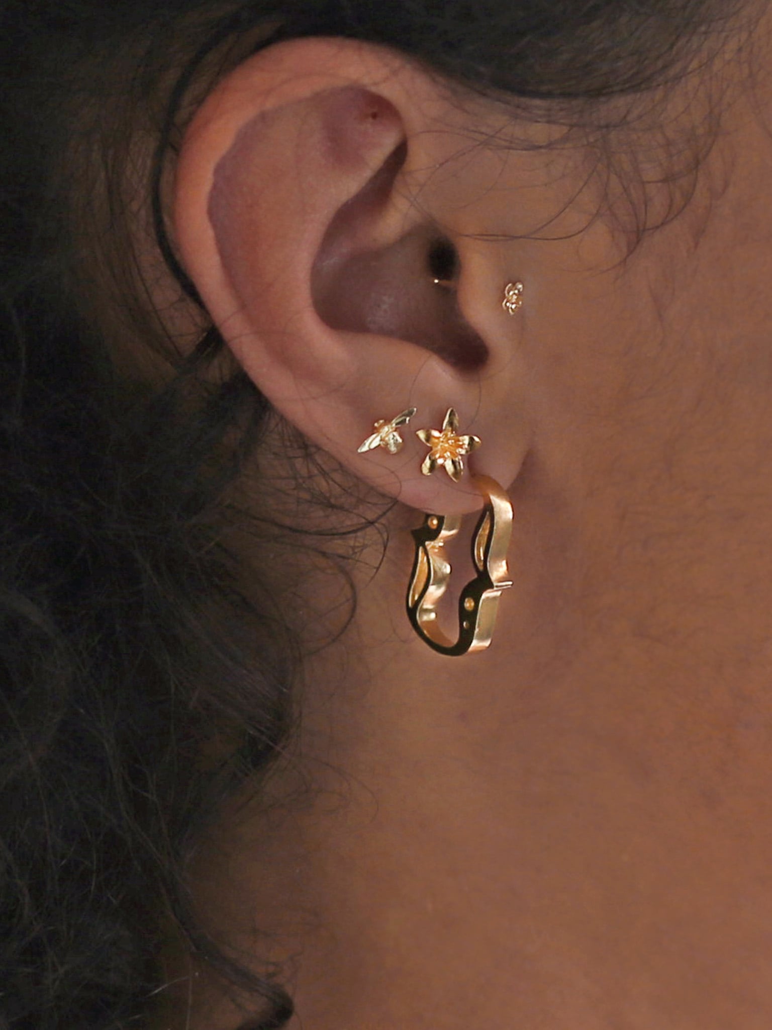 Just My Type Curly Bracket Hoop Earrings - image 2
