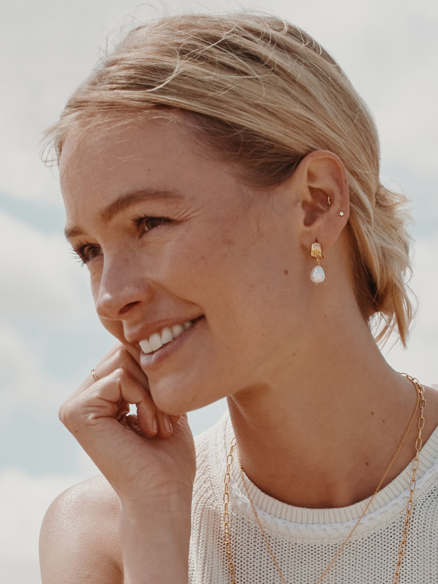 Bark Huggie Hoops with Baroque Pearls - image 2