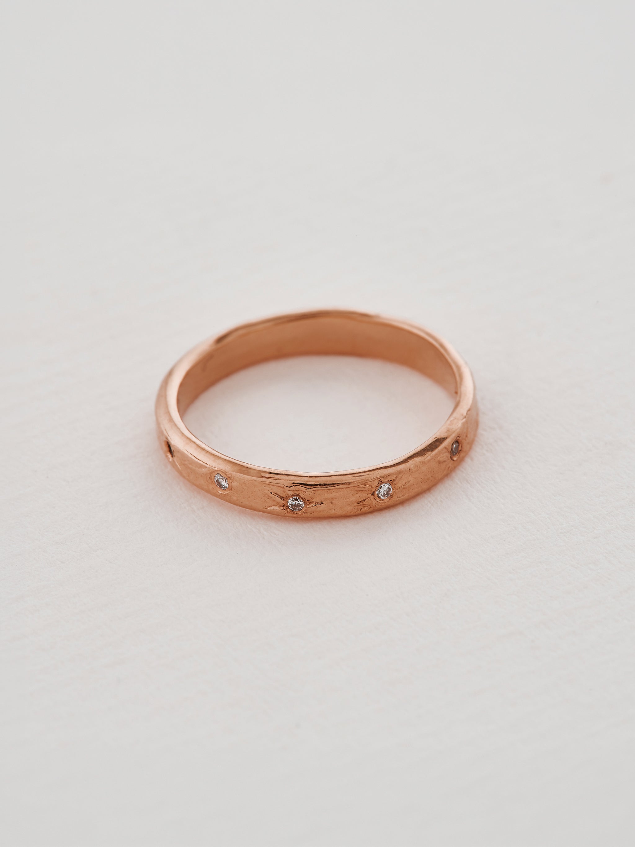Horsetail Fossil Ring with 7 Diamonds - image 8 | 18ct rose gold