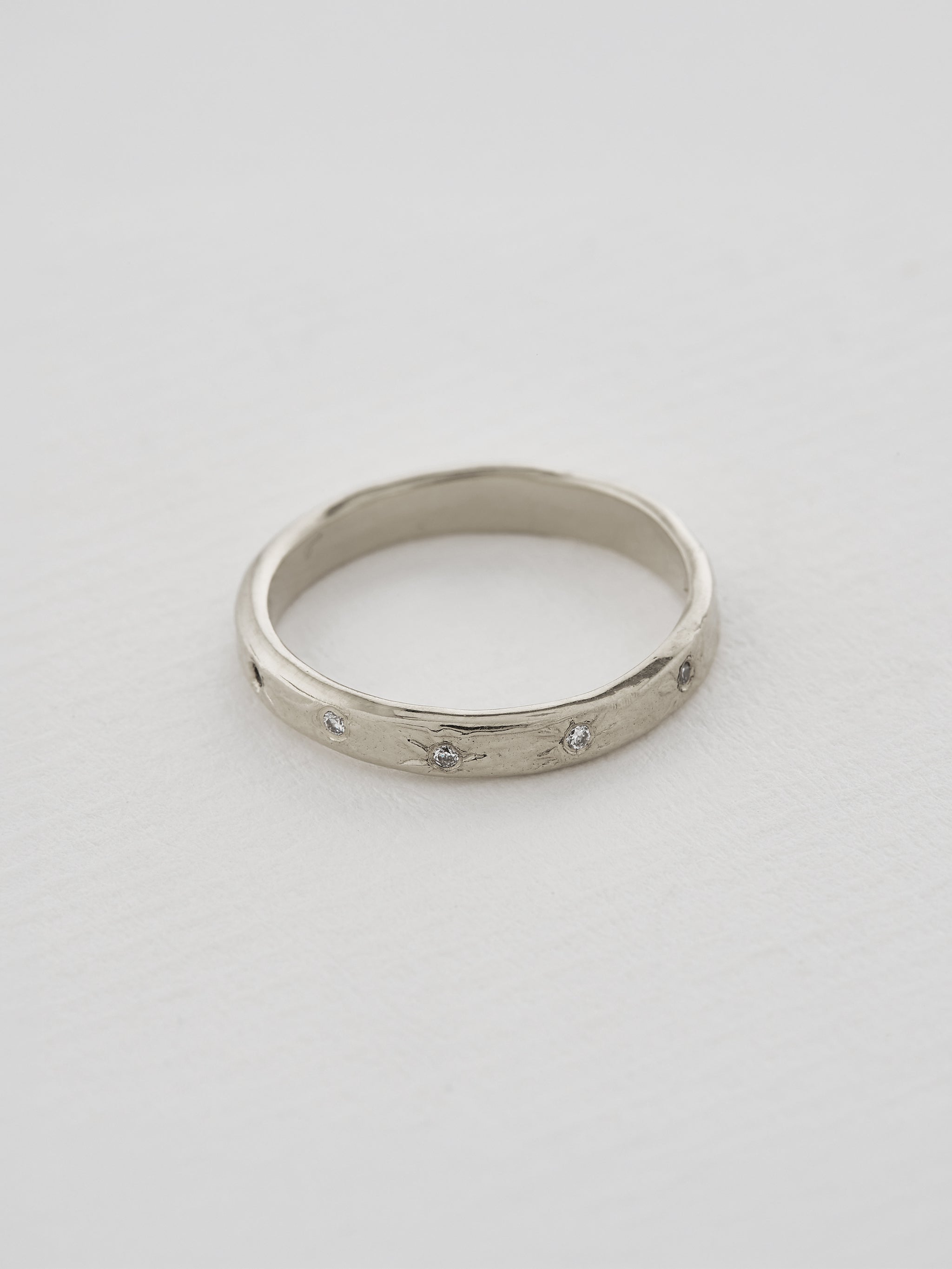 Horsetail Fossil Ring with 7 Diamonds - image 10 | platinum