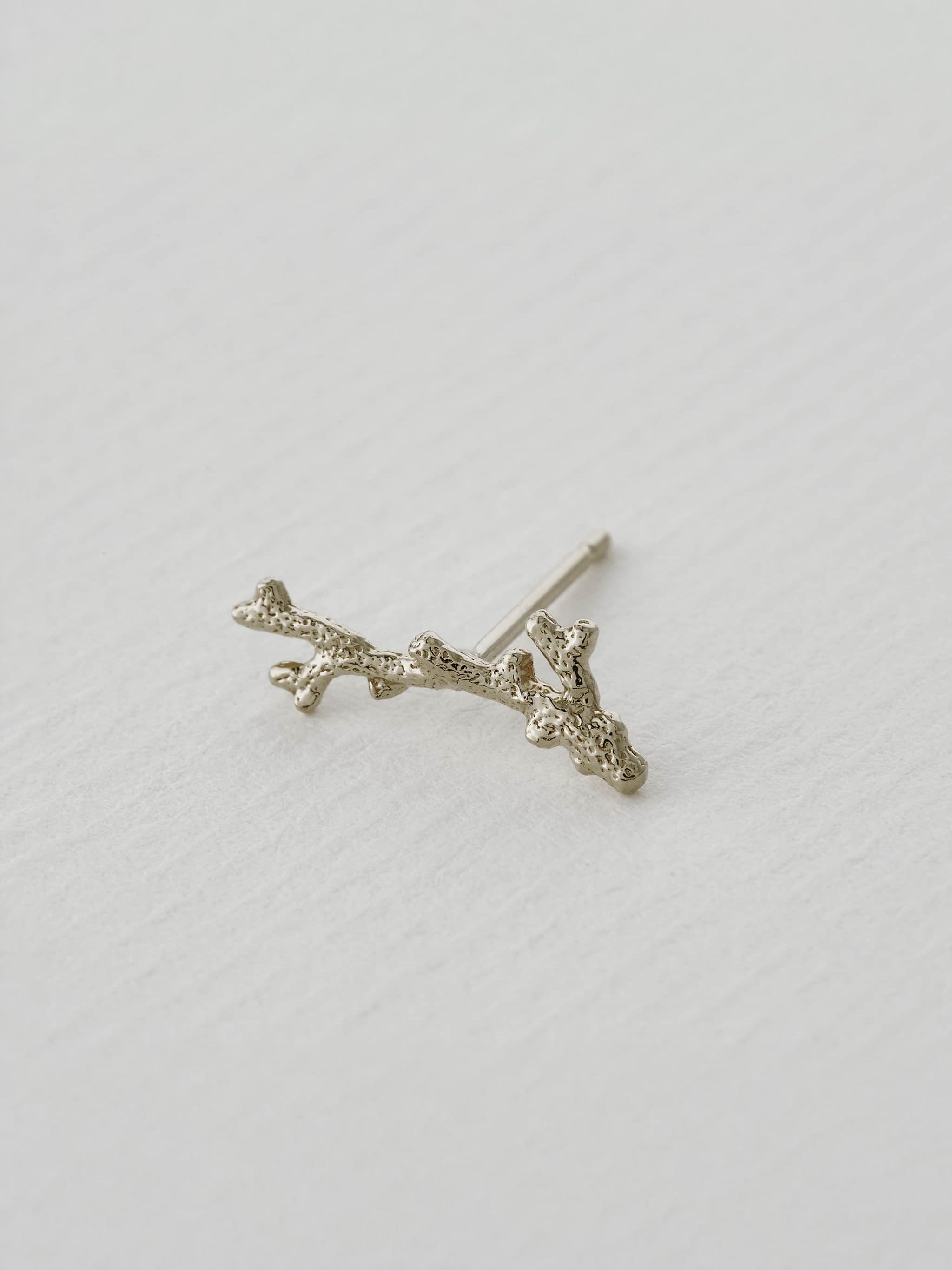 Branch Coral Single Stud Earring - image 7 | 18ct white gold