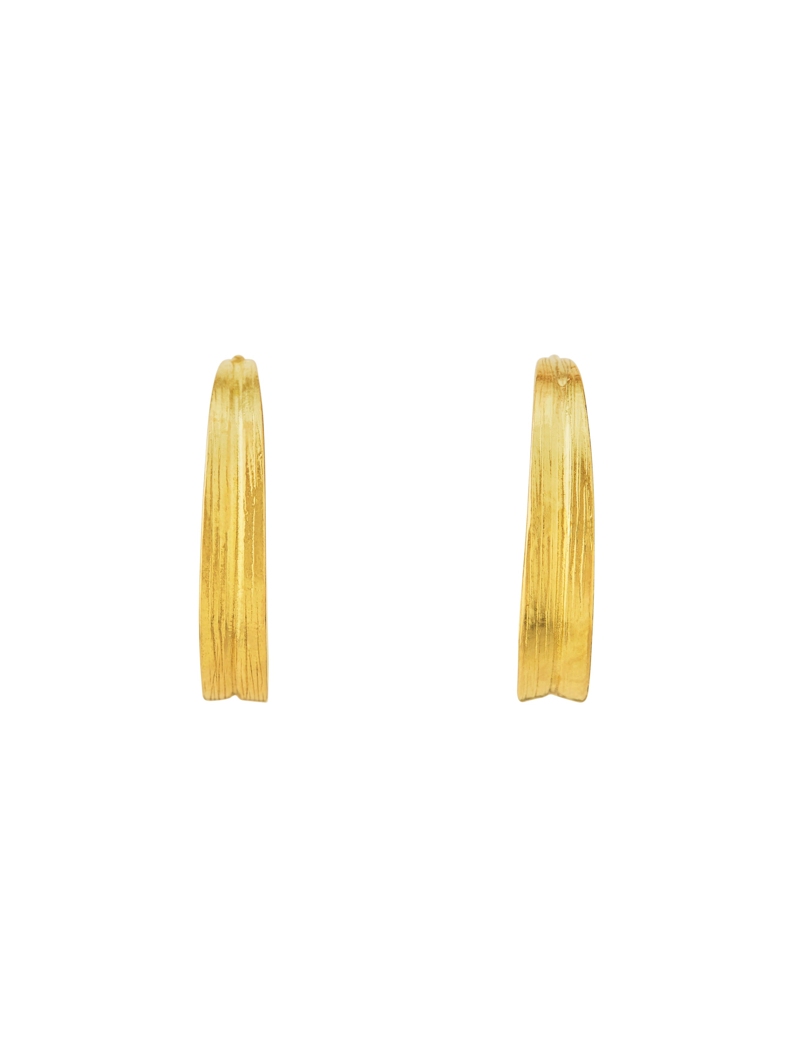 Grassblade Mid Size Hoops - image 3 | 18ct yellow gold