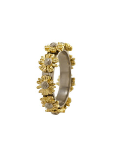 18ct Daisy Wreath Ring