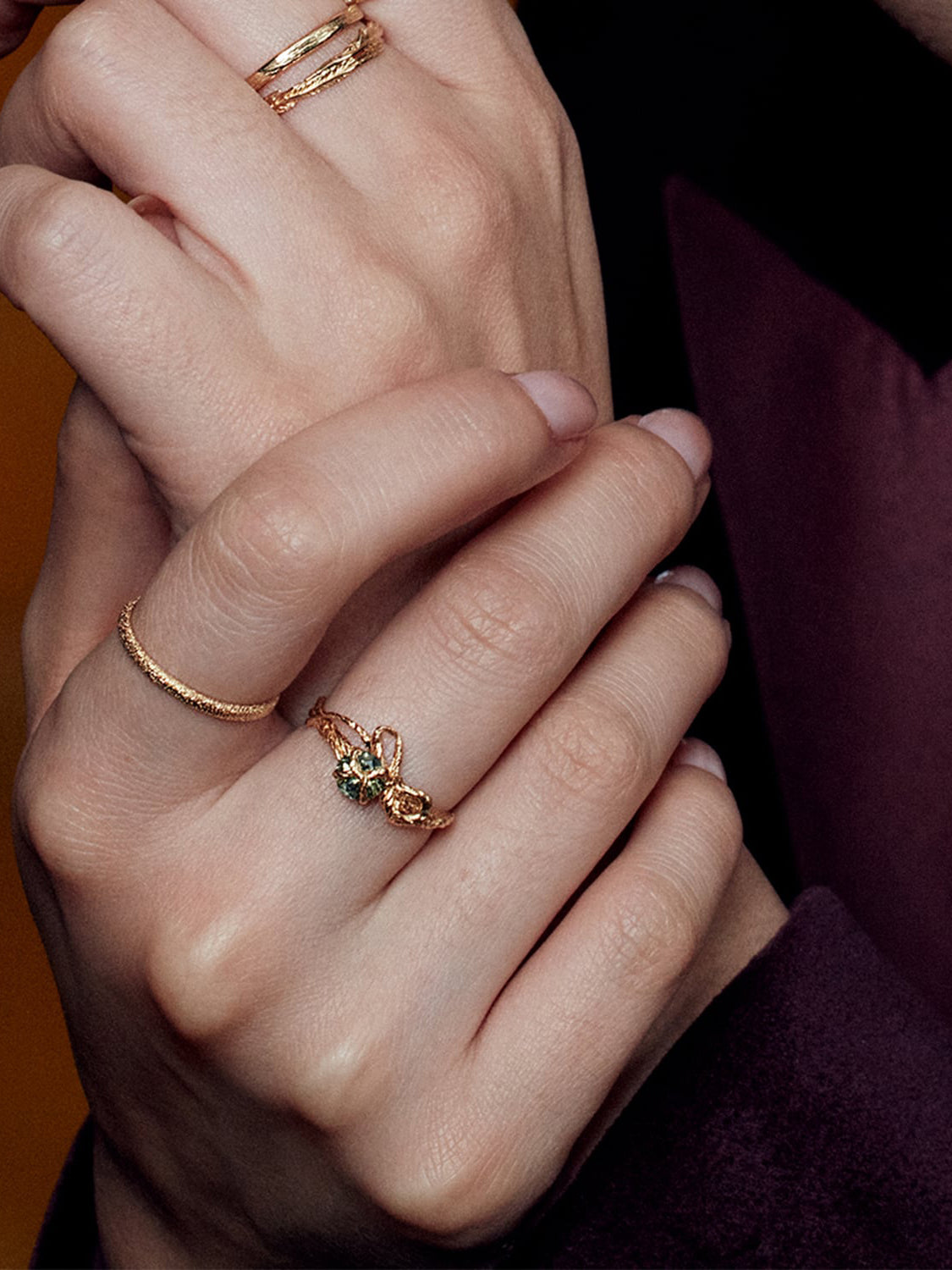 Present Ring with Ethical Round Green Sapphire - image 2