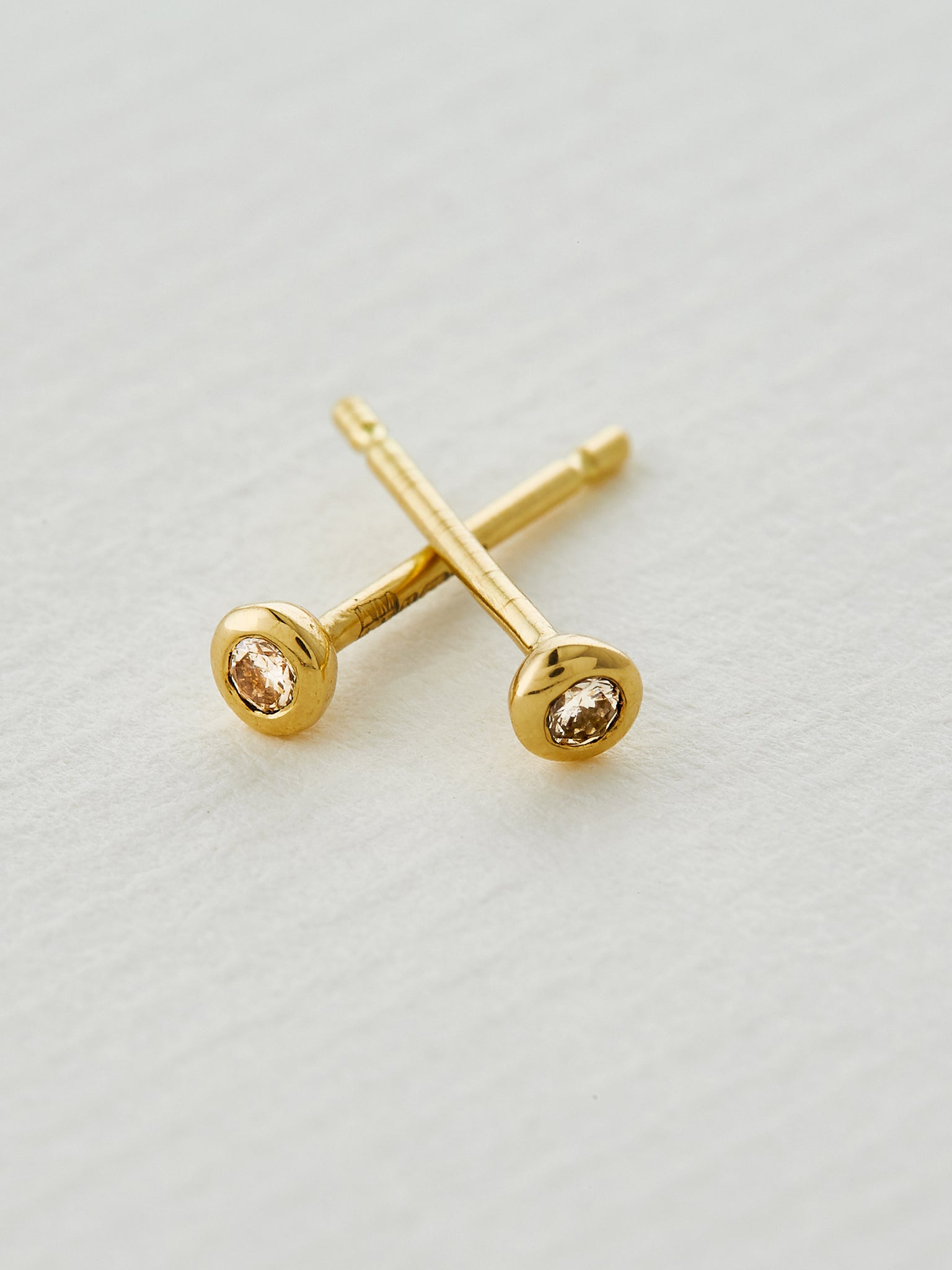 Champagne Diamond Stud Earrings - image 2 | 18ct yellow gold