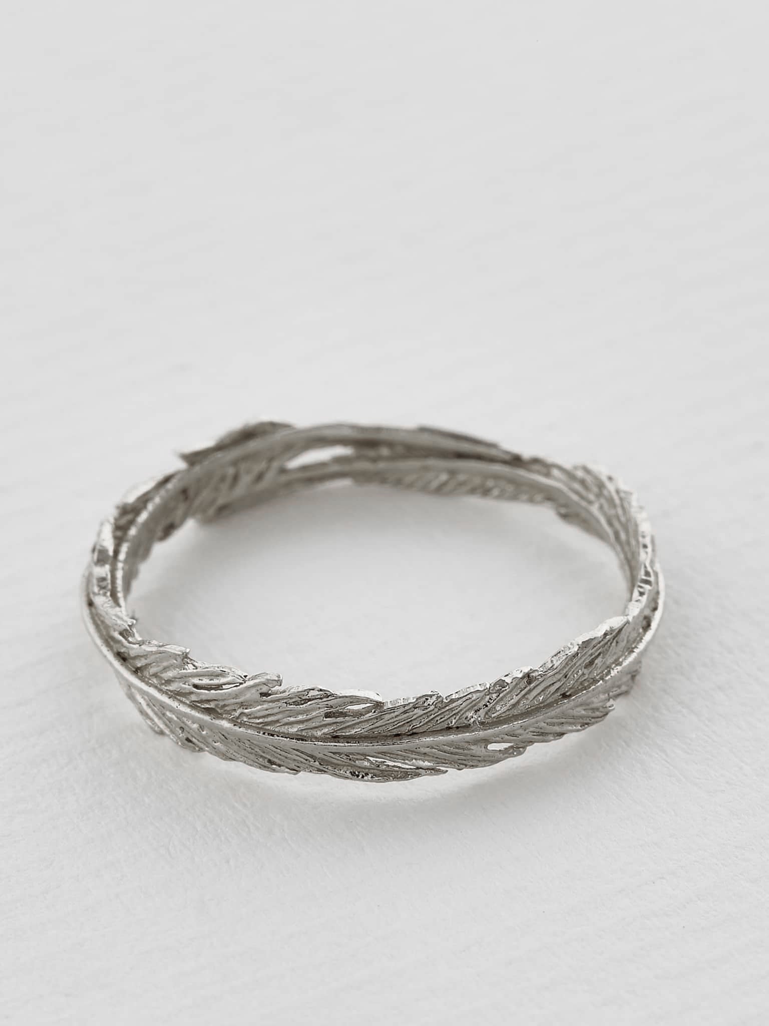 Slim Plume Wreath Ring - image 9 | platinum